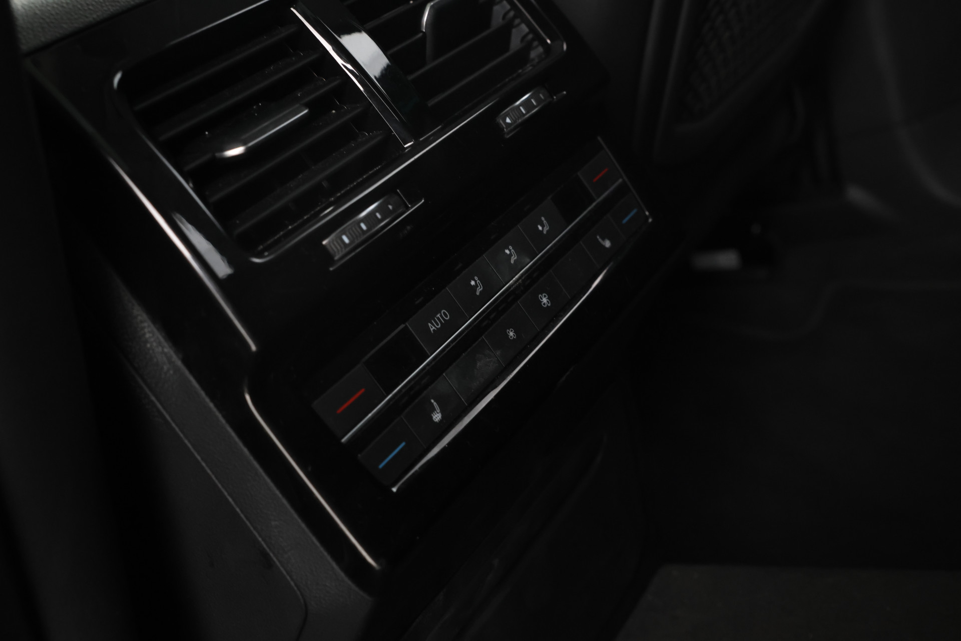 Foto van Volkswagen Touareg Ehybrid