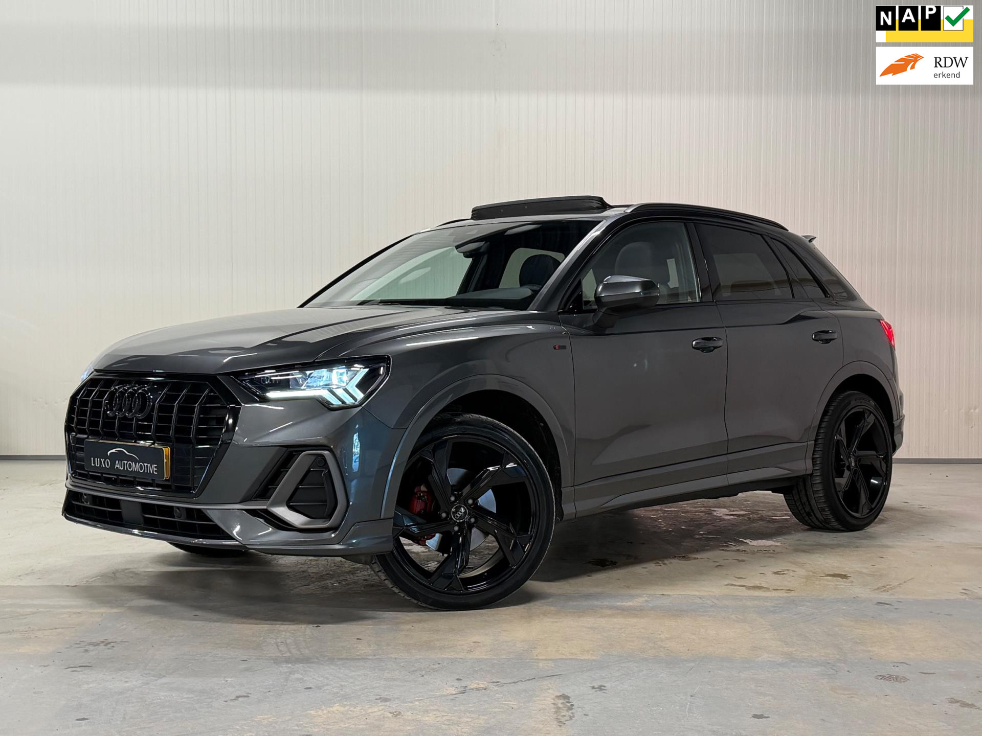 Audi Q3 35 TFSI S edition | NAP | 3x S-LINE | PANO | BLACK OPTIC | CAMERA 2021 - voorkant