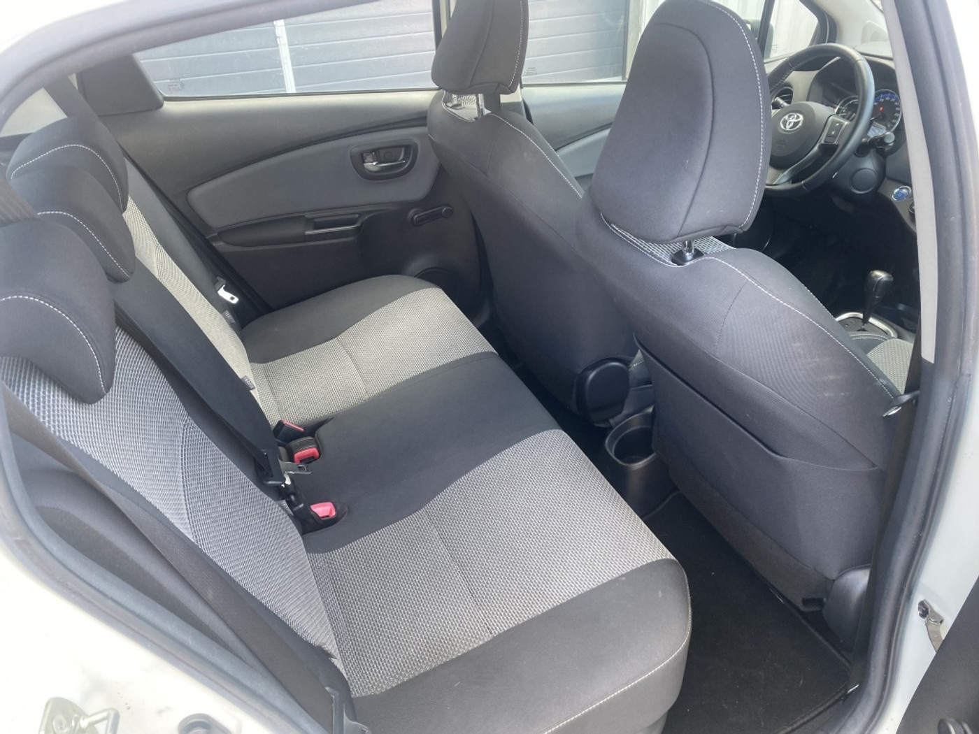 Foto van Toyota Toyota Yaris Hybrid