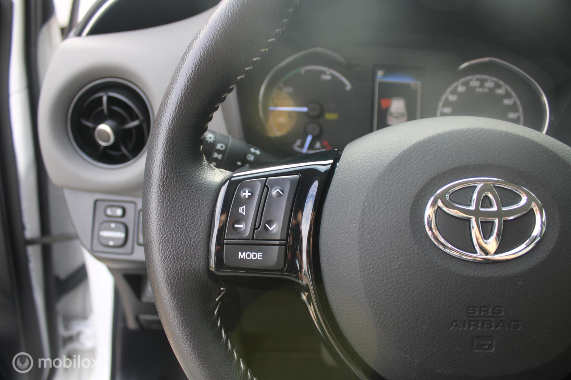 Foto van Toyota Toyota Yaris Hybrid