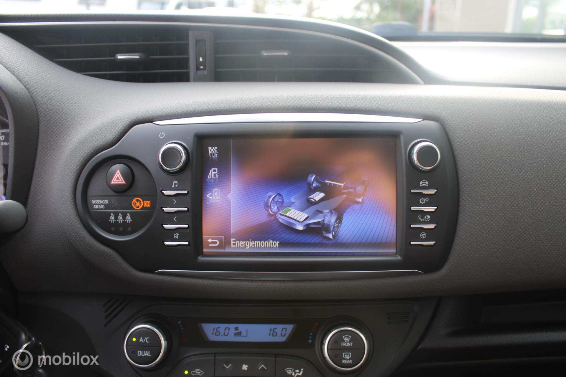 Foto van Toyota Toyota Yaris Hybrid
