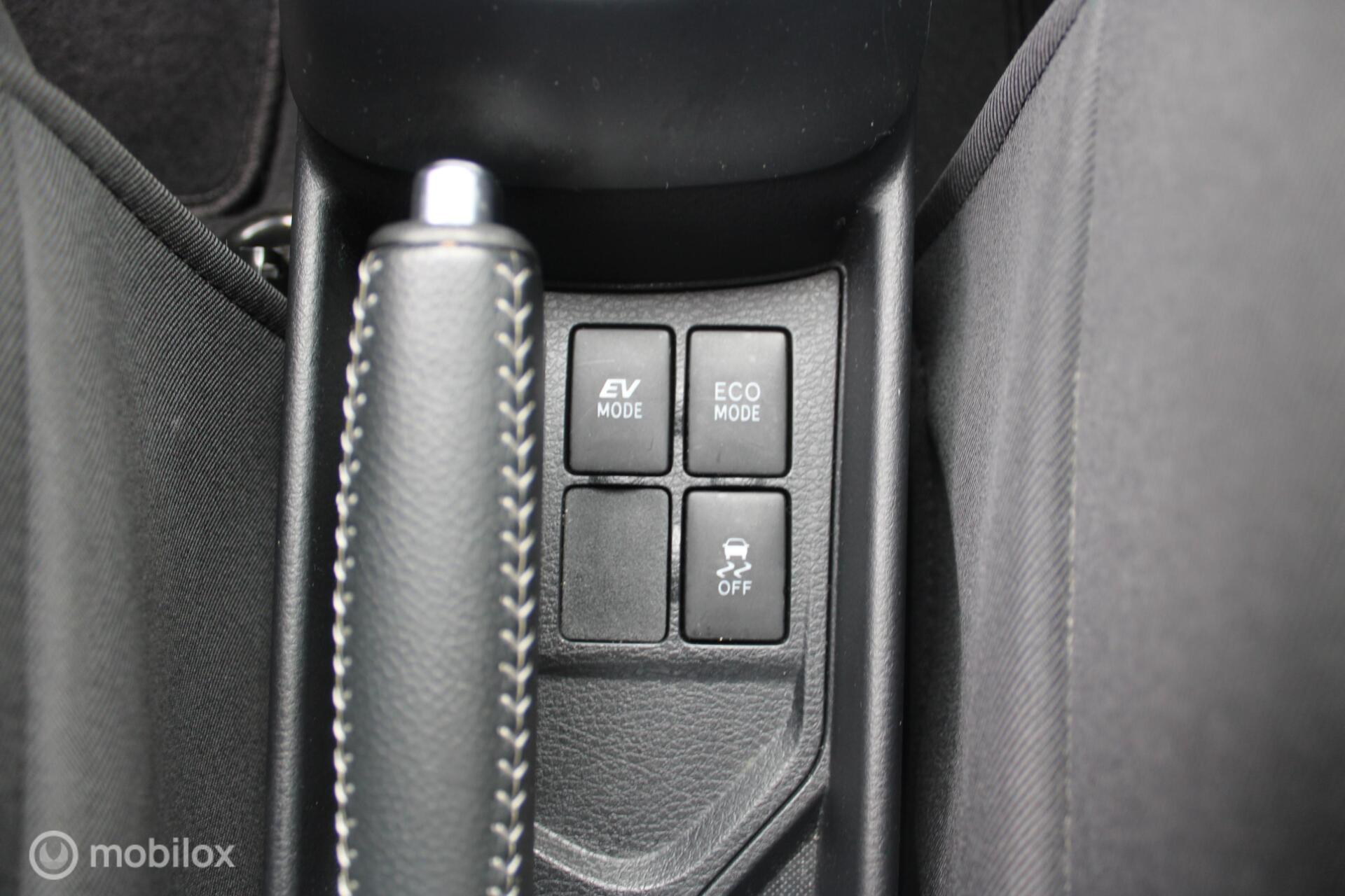Foto van Toyota Toyota Yaris Hybrid