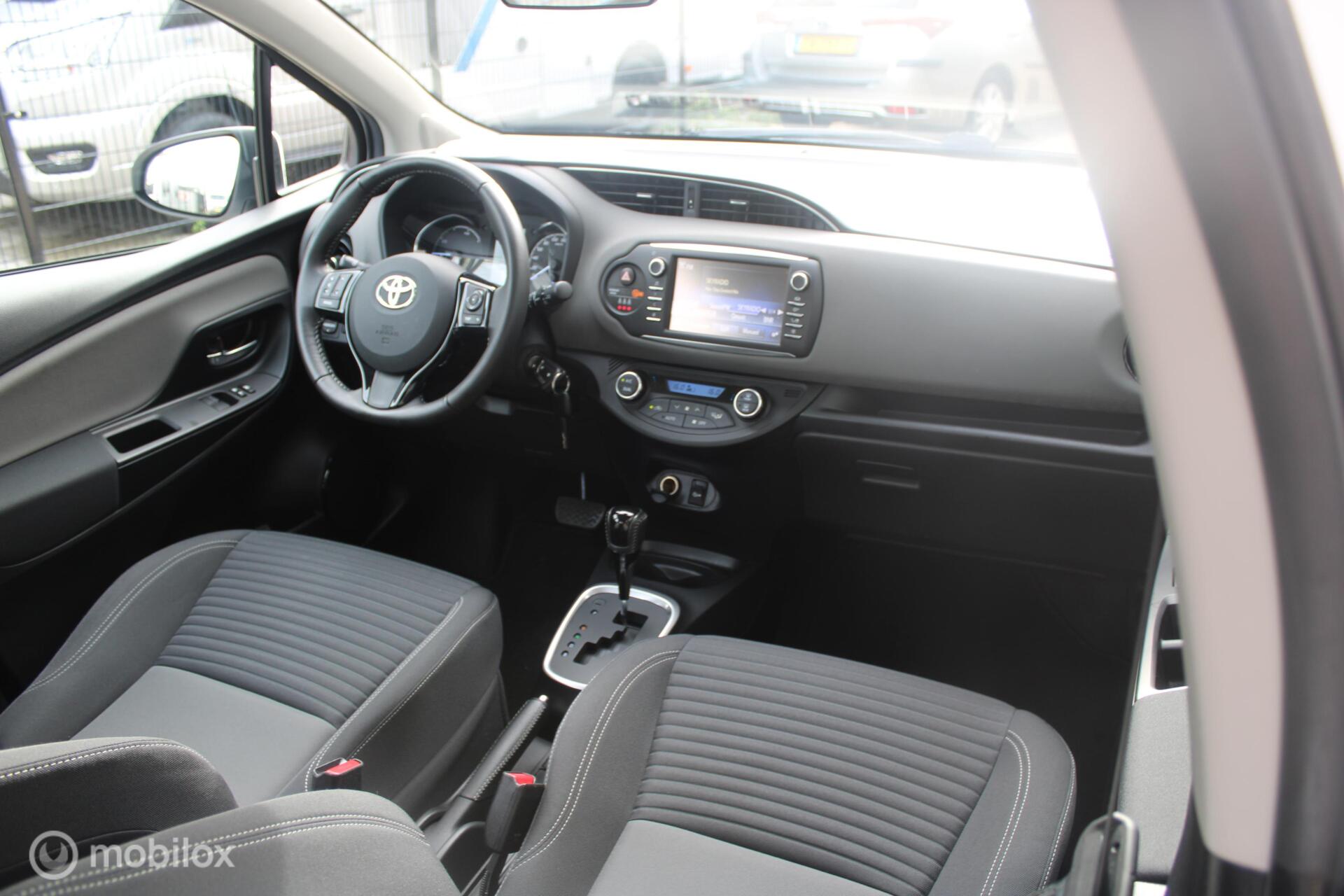 Foto van Toyota Toyota Yaris Hybrid