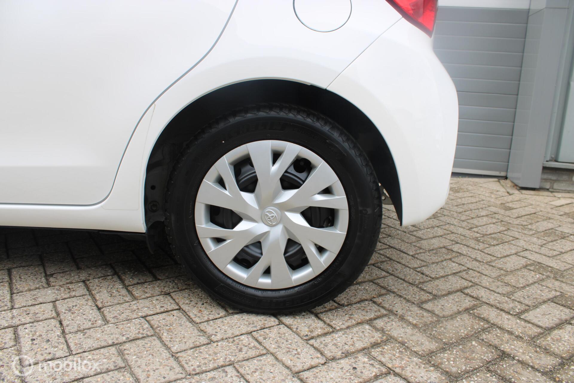 Foto van Toyota Toyota Yaris Hybrid