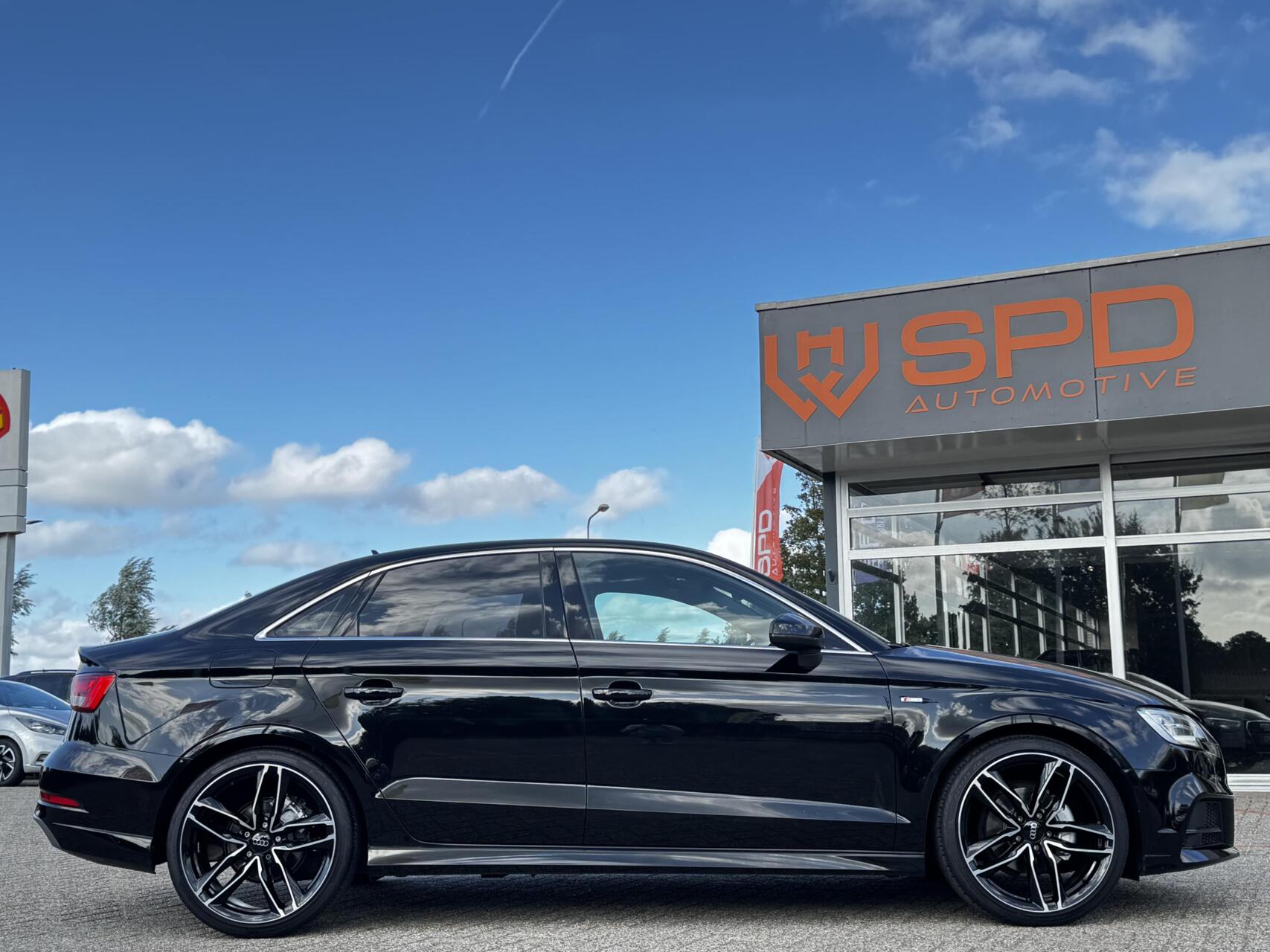 Foto van Audi A3 Limousine