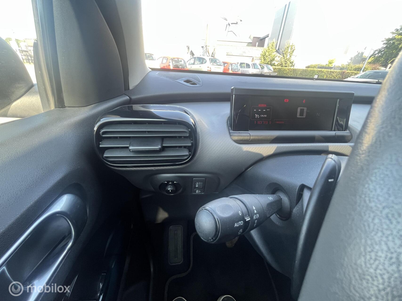 Foto van Citroen C4 Cactus