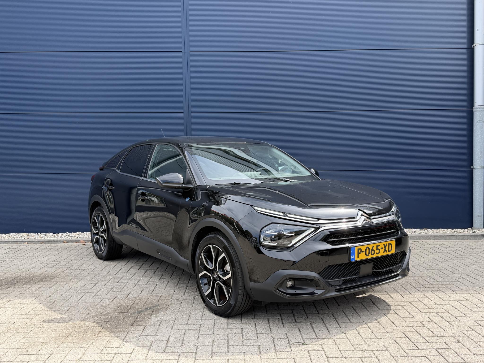 Foto van Citroen E-c4