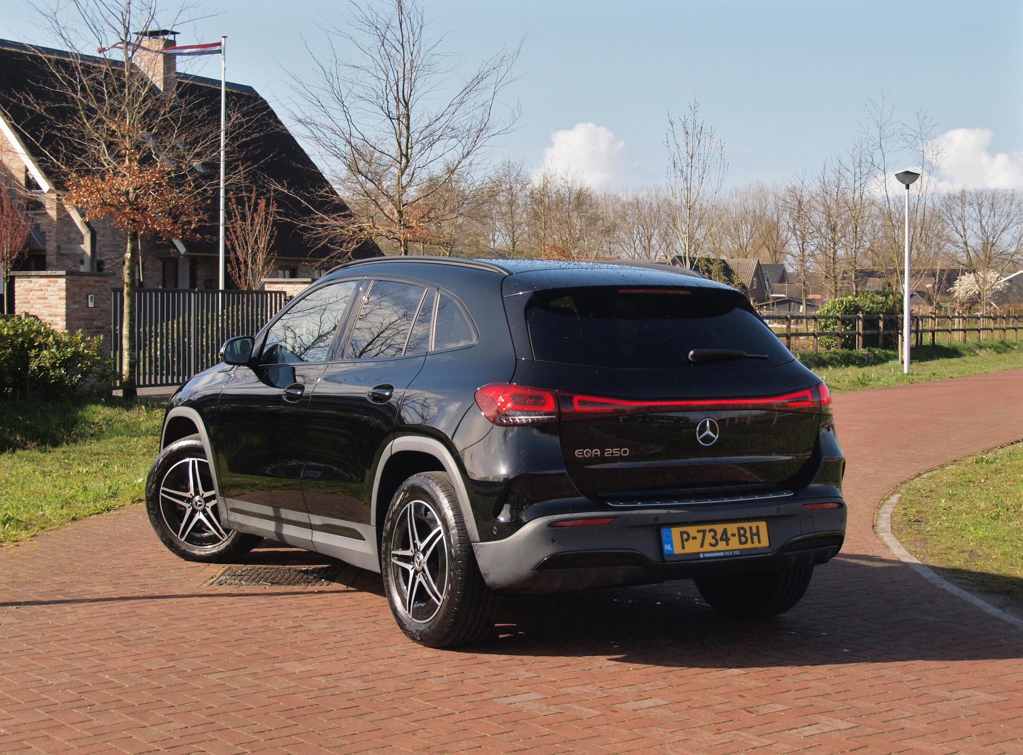 Foto van Mercedes-Benz Eqa