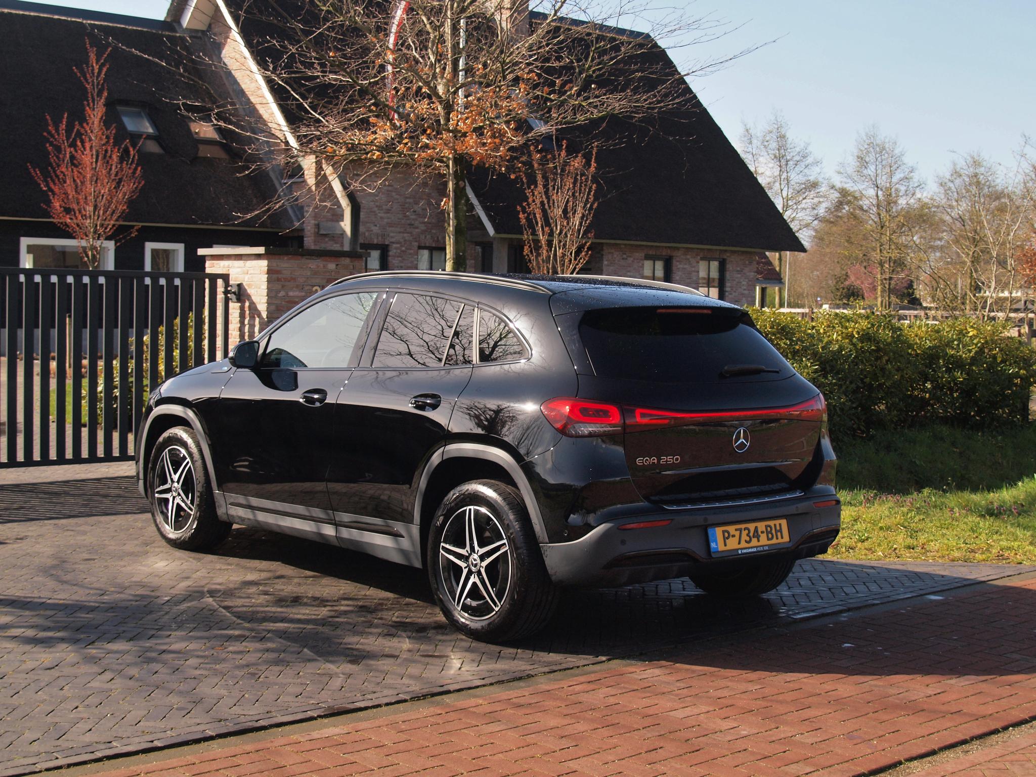 Foto van Mercedes-Benz Eqa