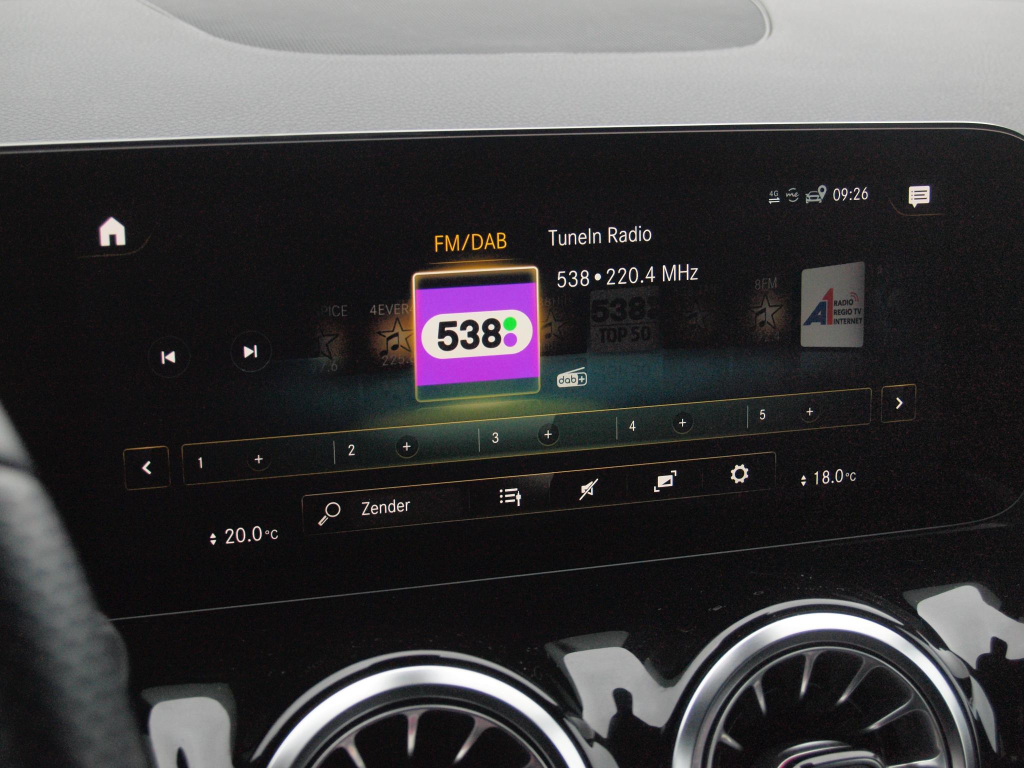 Foto van Mercedes-Benz Eqa