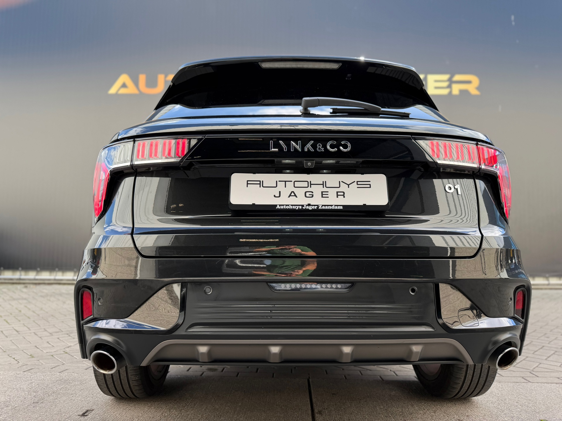Foto van Lynk&co LYNK & Co 01