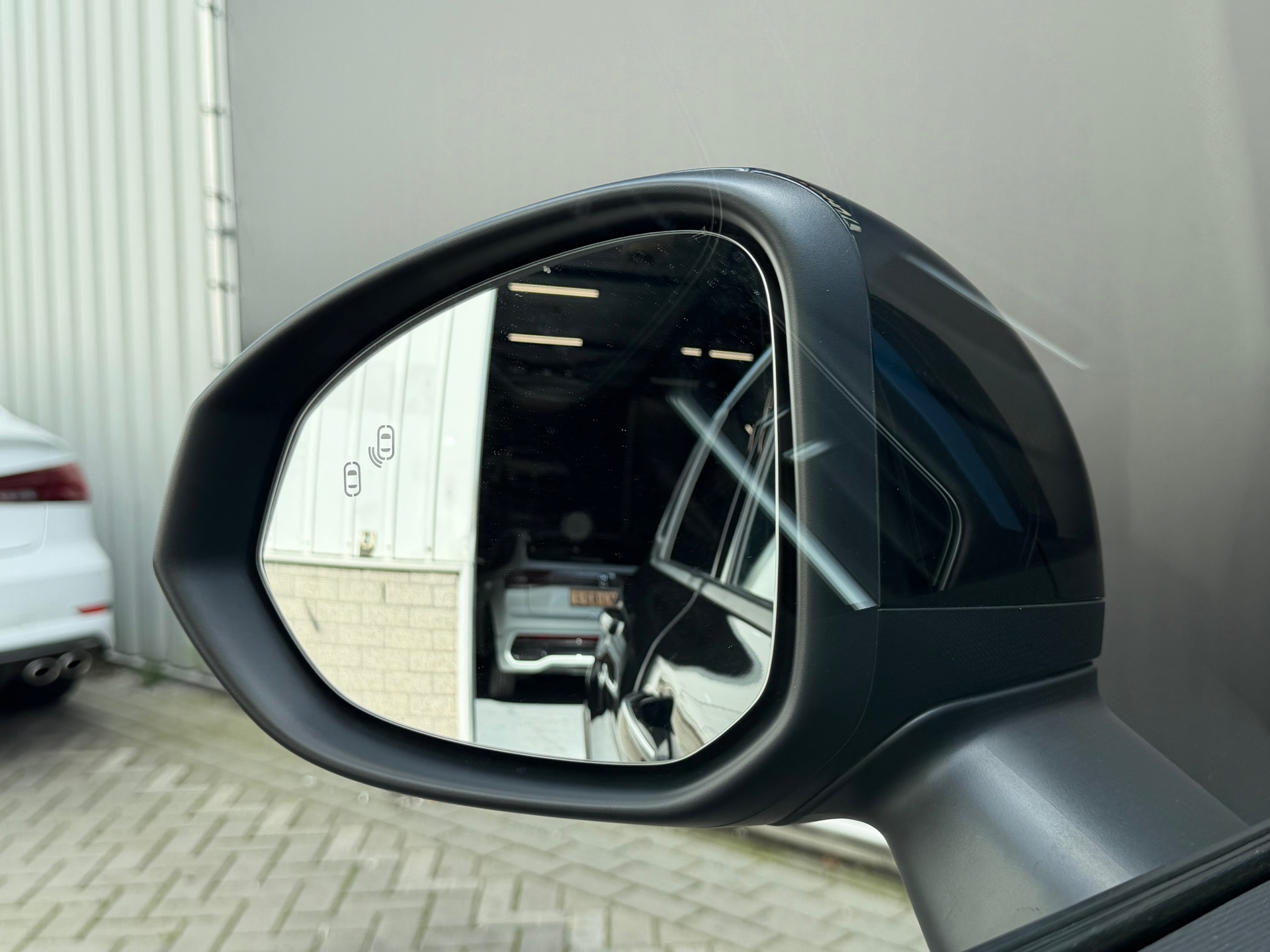 Foto van Lynk&co LYNK & Co 01