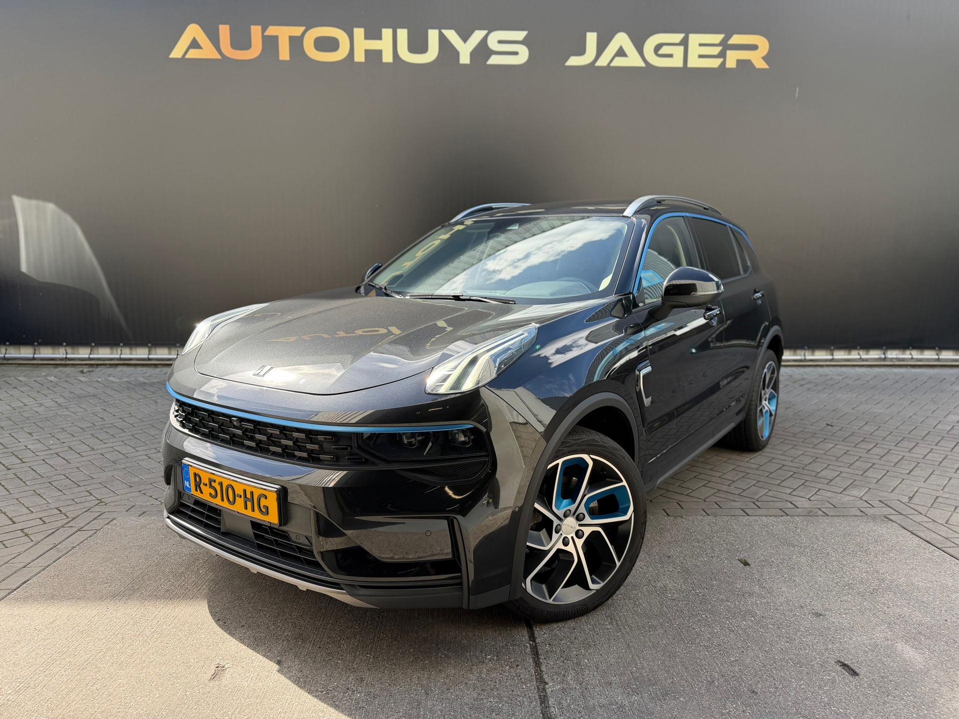 Lynk&co LYNK & Co 01 1.5 Pano 360 Memory Carplay Hybride Automaat 2022 - voorkant