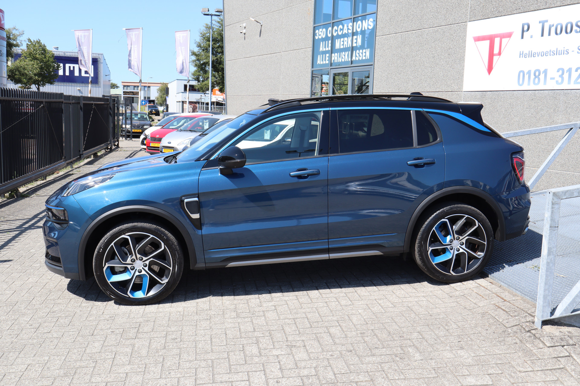 Foto van Lynk&co LYNK & Co 01