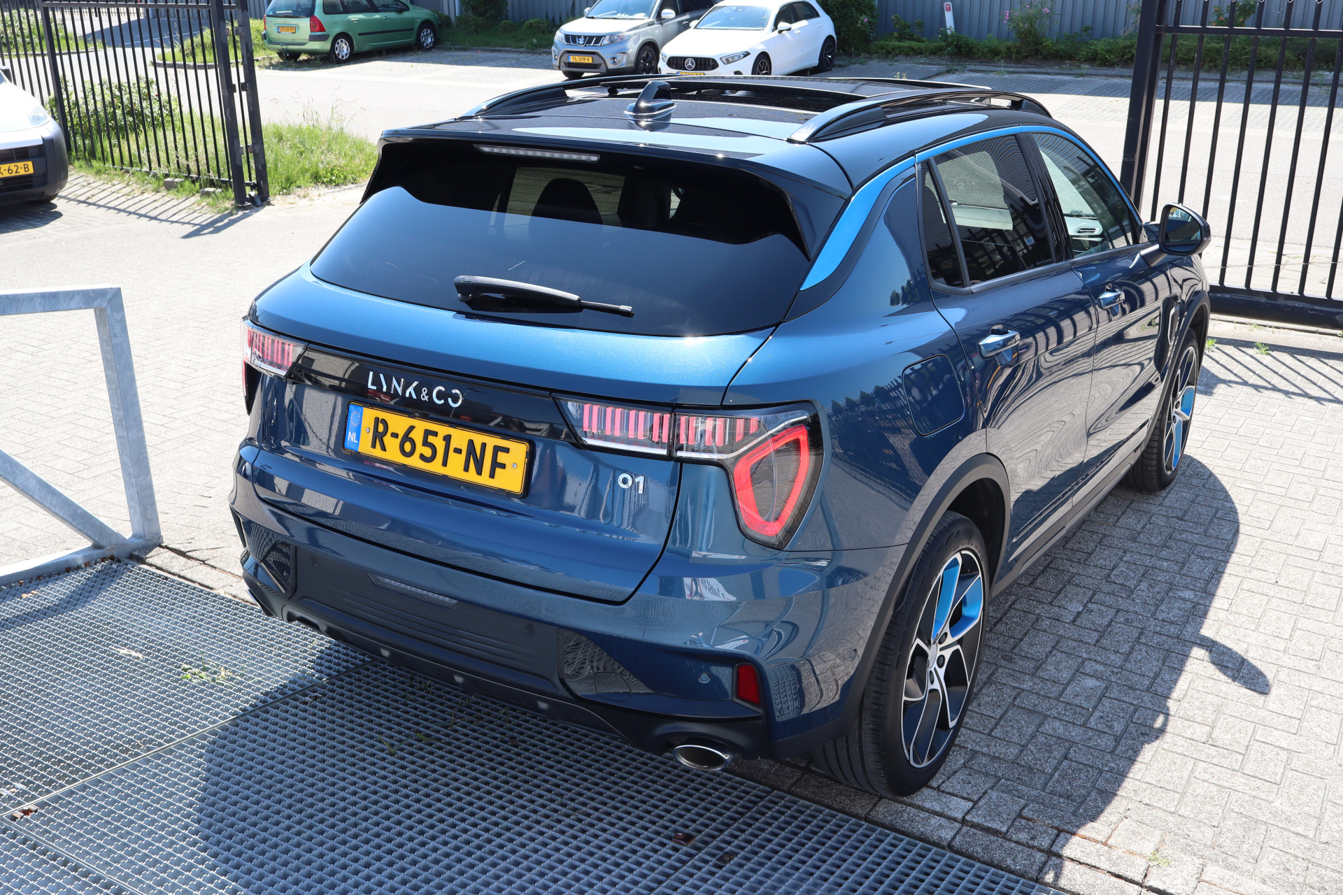 Foto van Lynk&co LYNK & Co 01