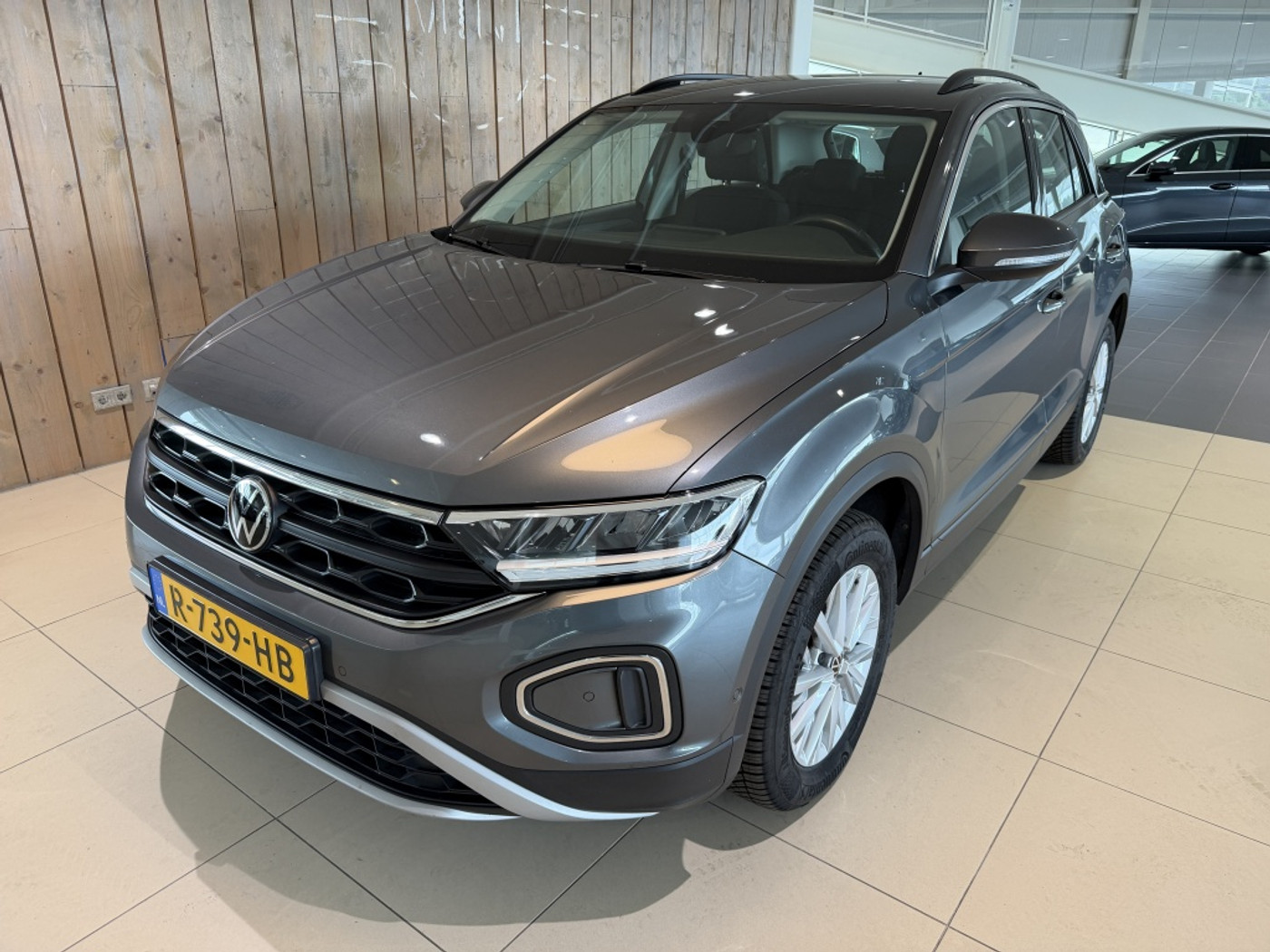 Volkswagen T-roc 1.5 TSI Life Business 2022 - voorkant