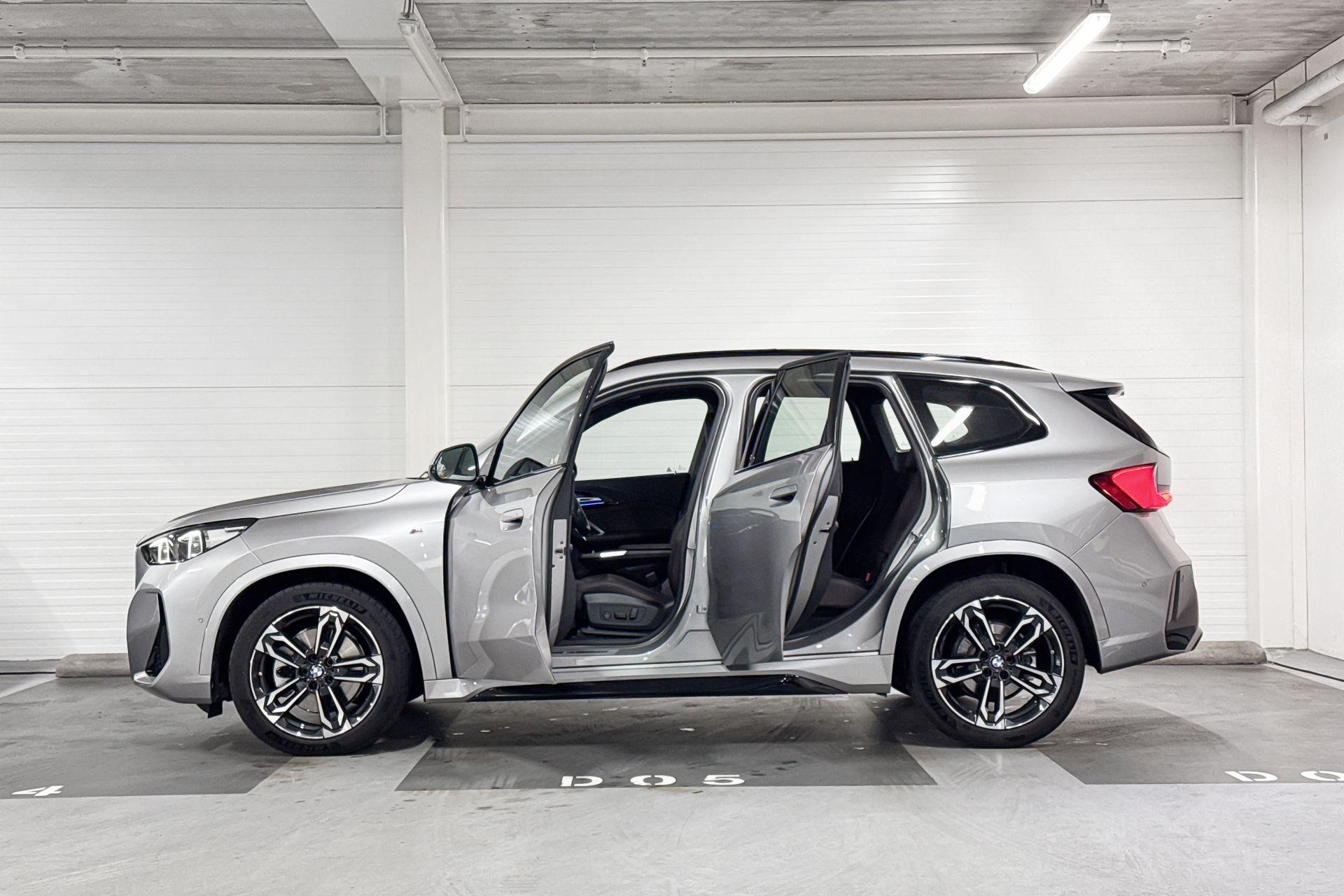 Foto van BMW X1 Xdrive23i