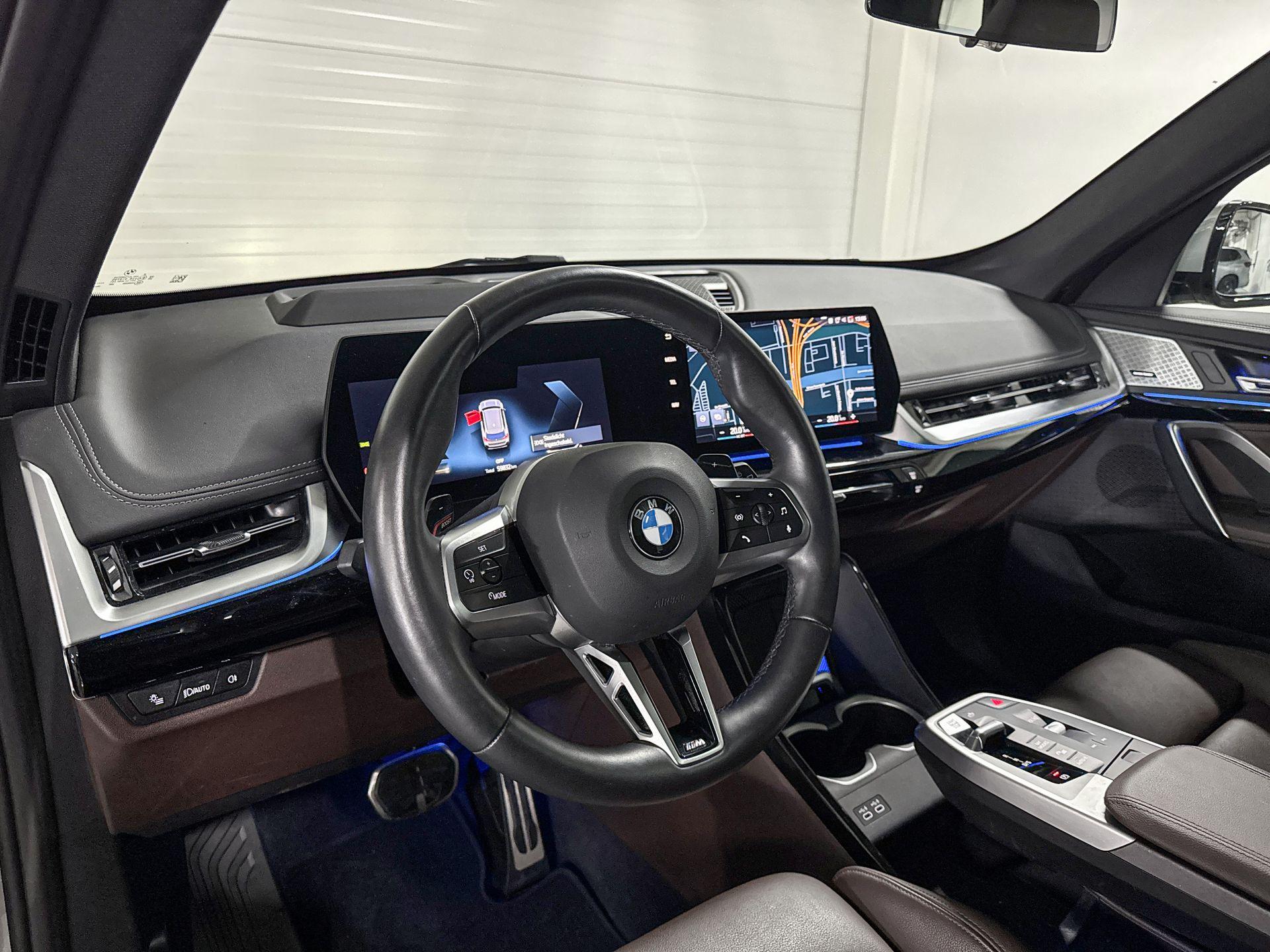 Foto van BMW X1 Xdrive23i