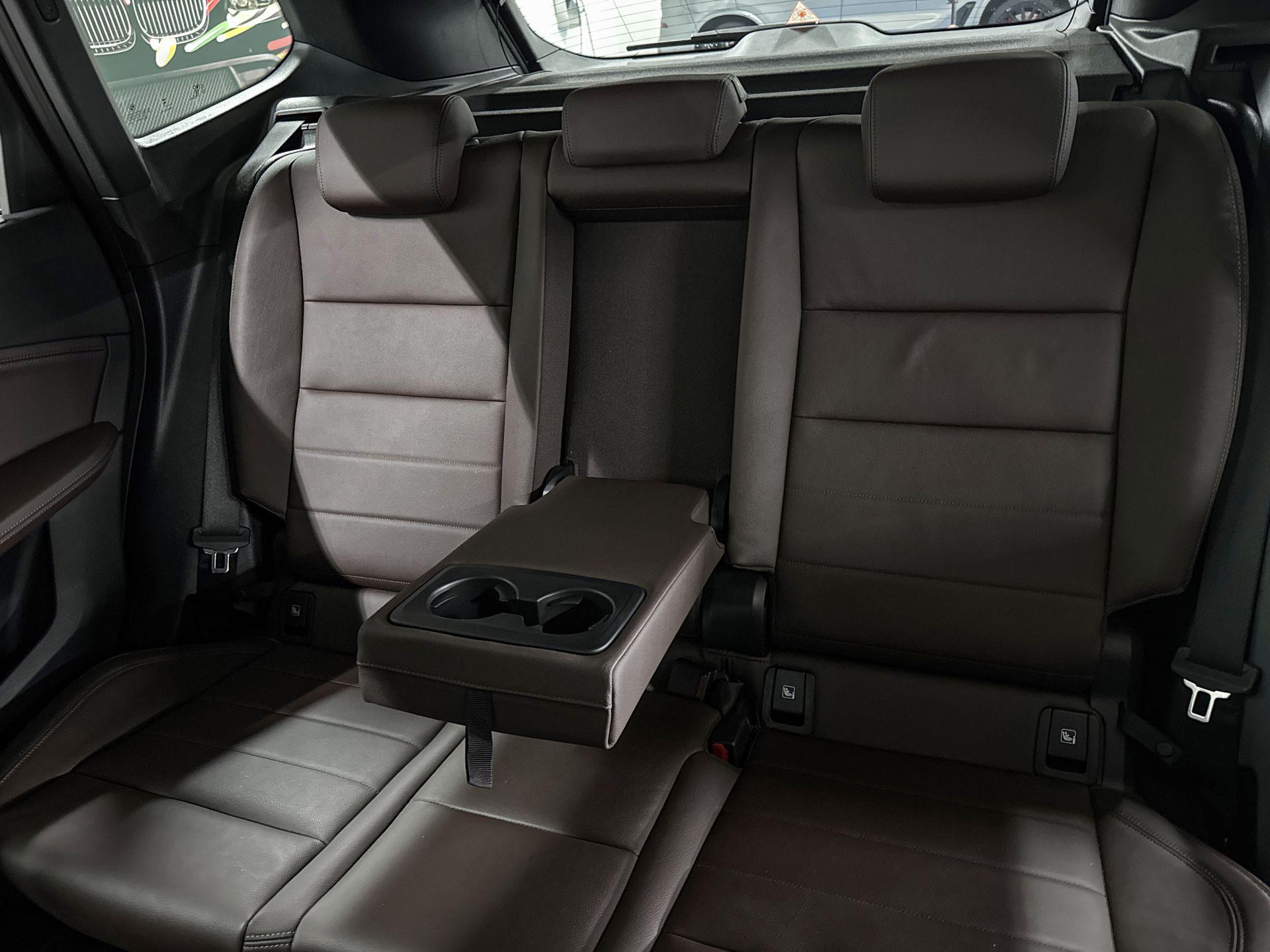 Foto van BMW X1 Xdrive23i