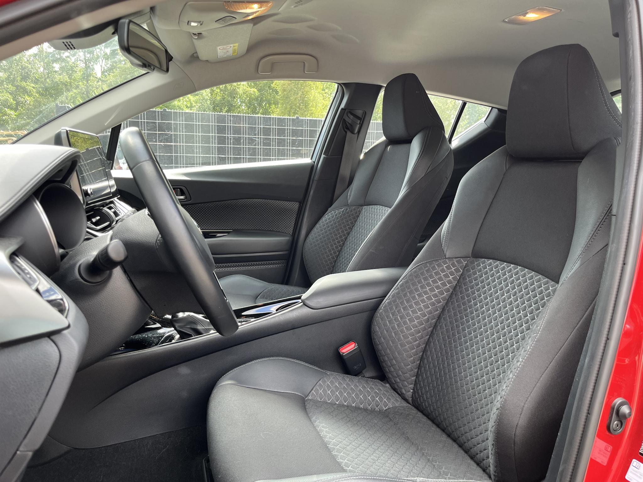 Foto van Toyota Toyota C-hr