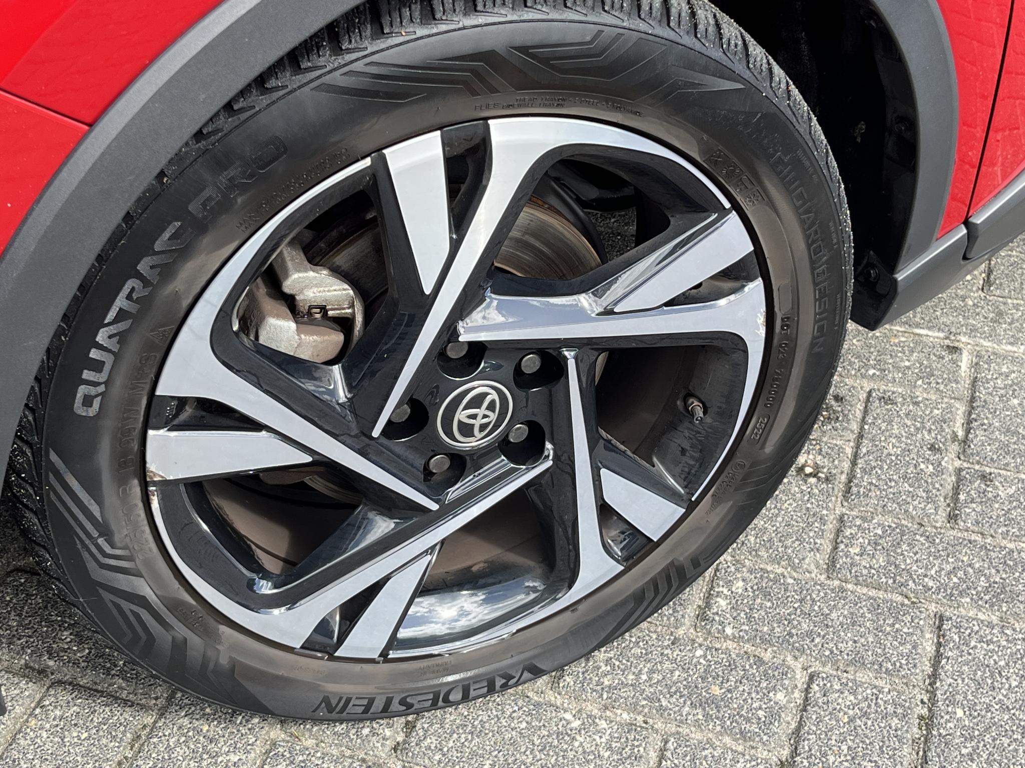 Foto van Toyota Toyota C-hr