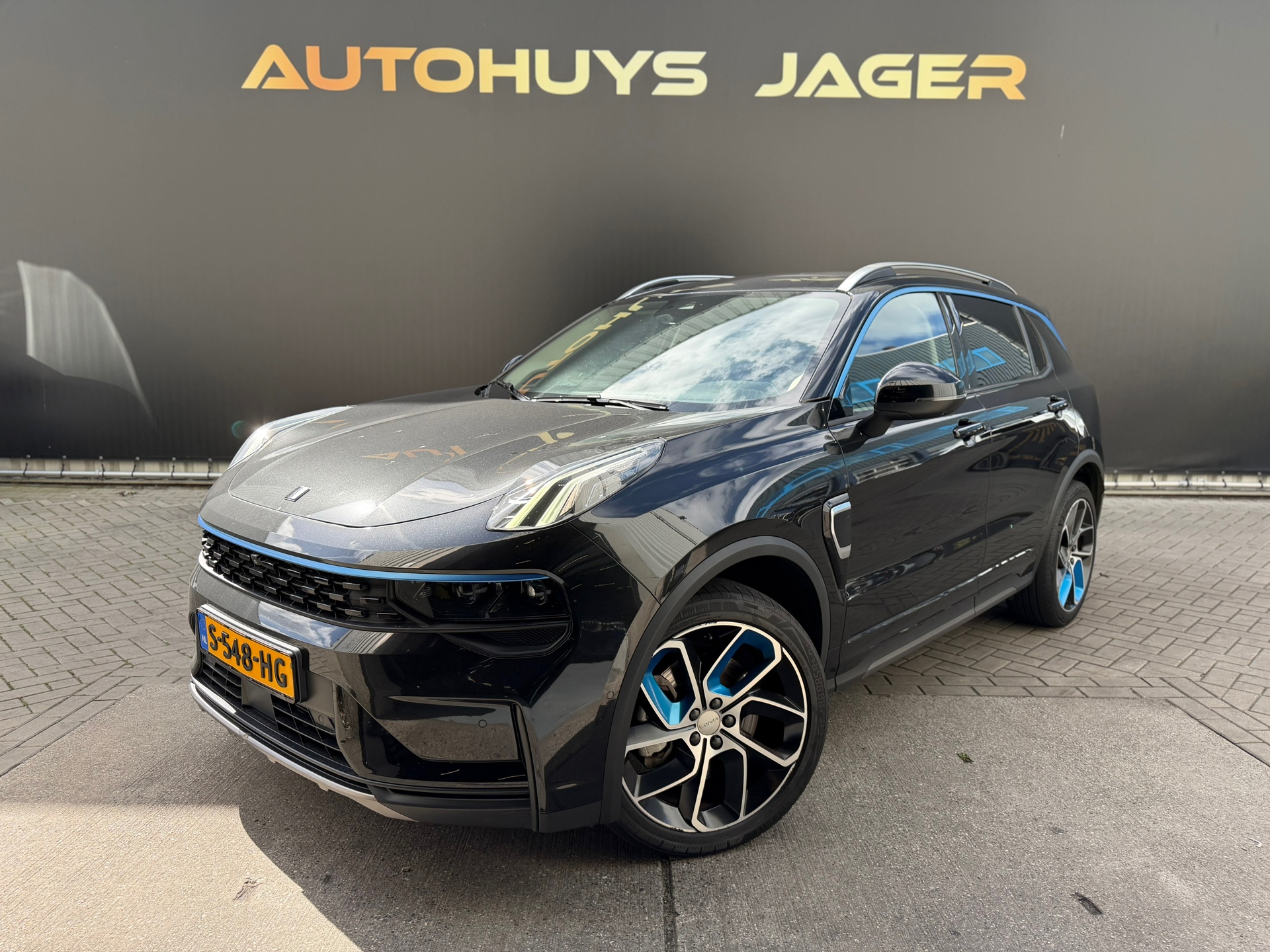 Lynk&co LYNK & Co 01 1.5 Pano 360 Memory Carplay Hybride Automaat 2023 - voorkant
