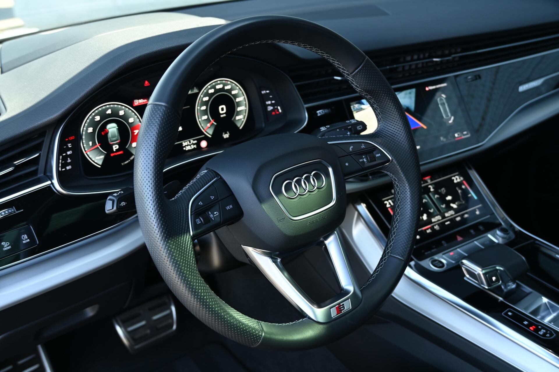 Foto van Audi Q8