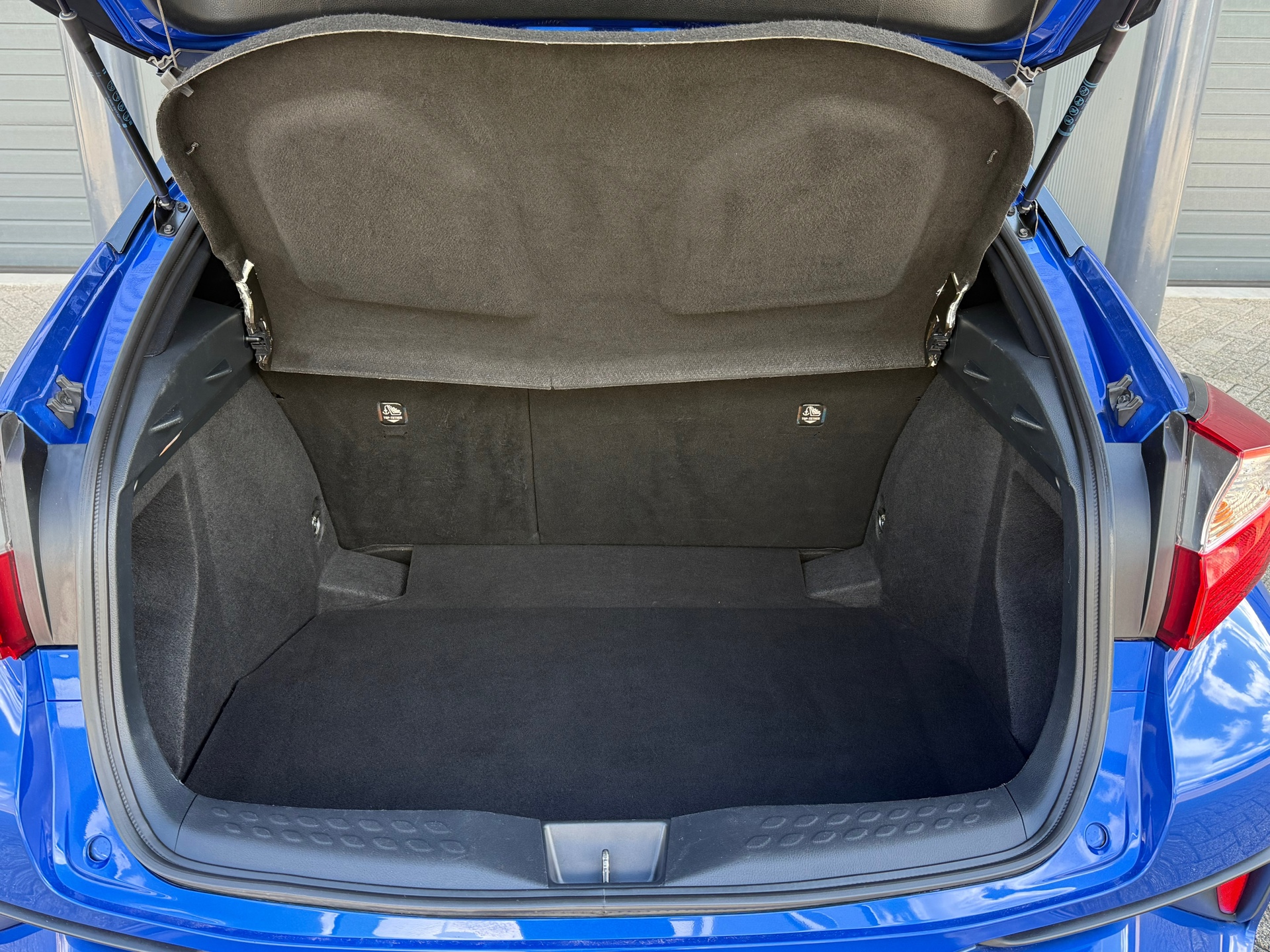 Foto van Toyota Toyota C-hr