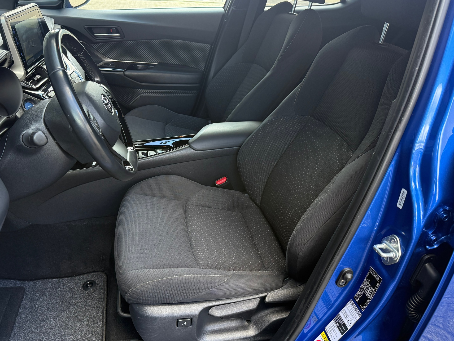 Foto van Toyota Toyota C-hr