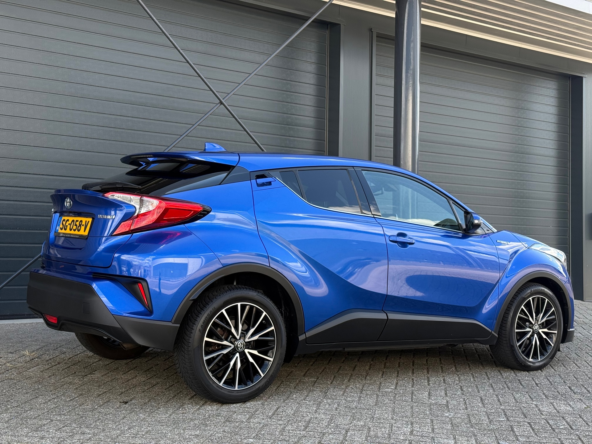 Foto van Toyota Toyota C-hr