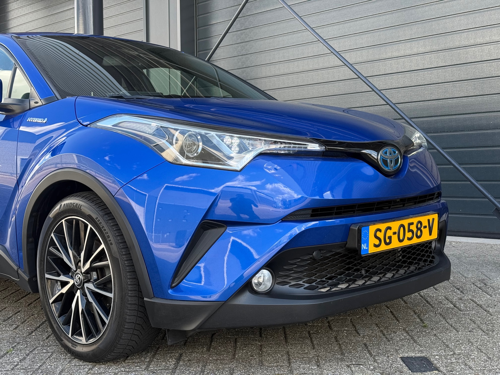 Foto van Toyota Toyota C-hr