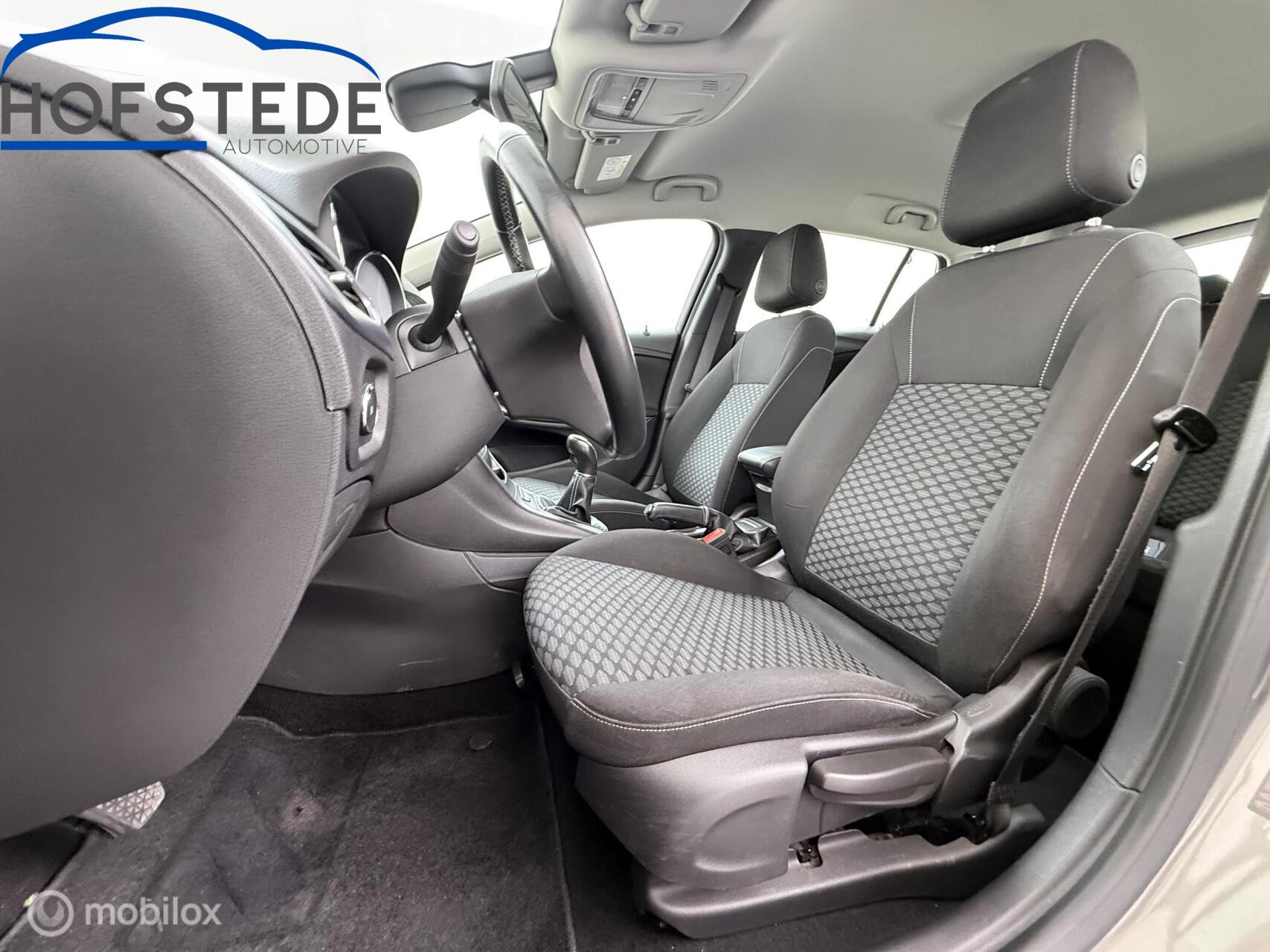 Foto van Opel Astra Sports Tourer