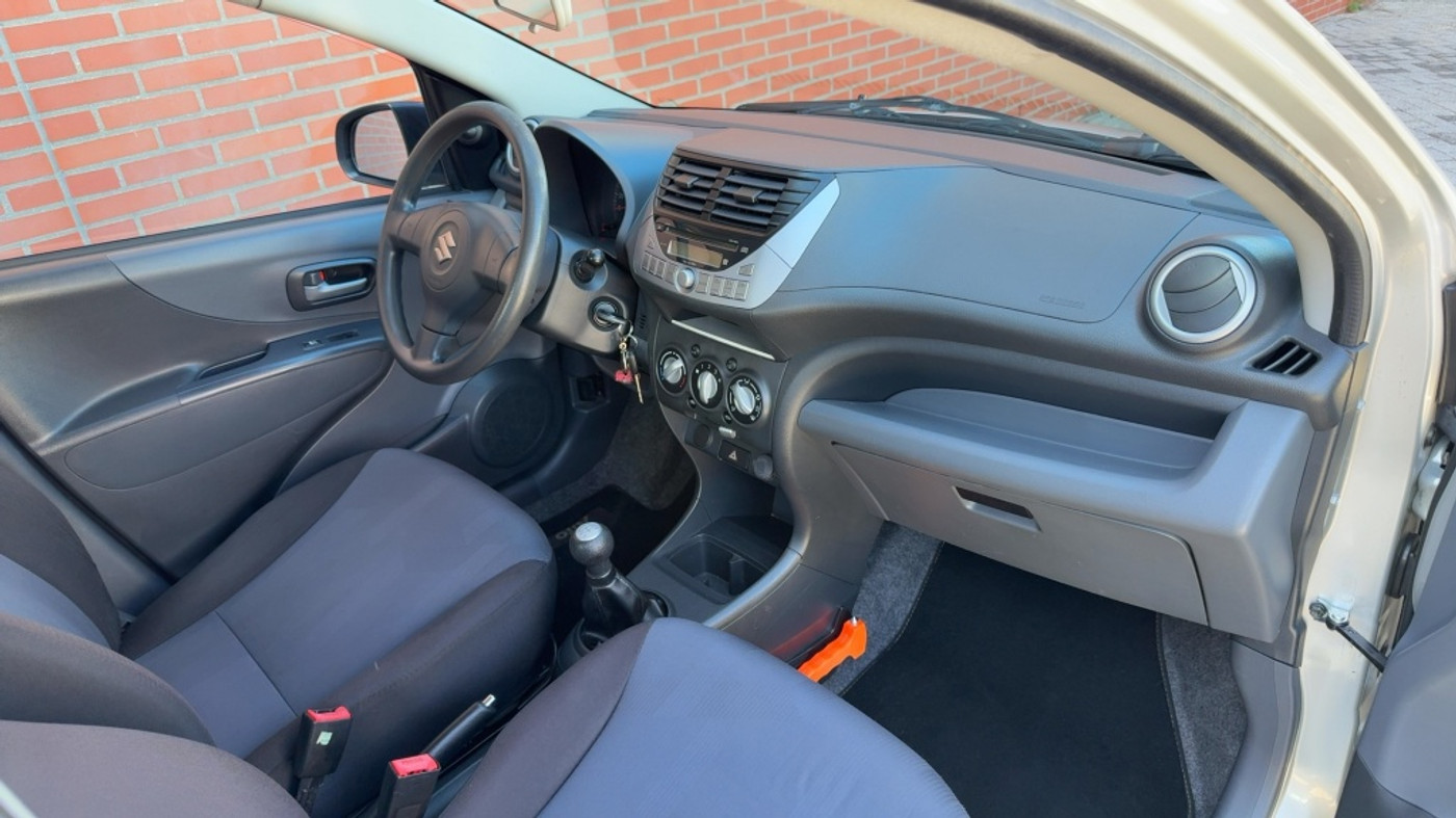 Foto van Suzuki Alto