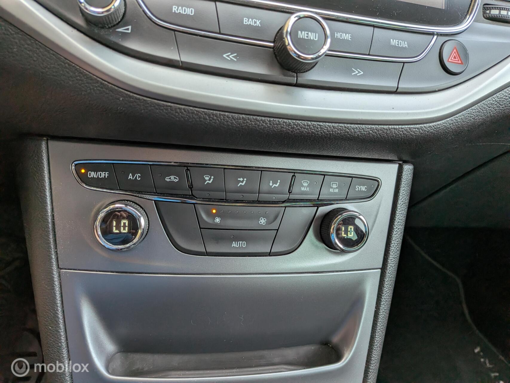 Foto van Opel Astra Sports Tourer