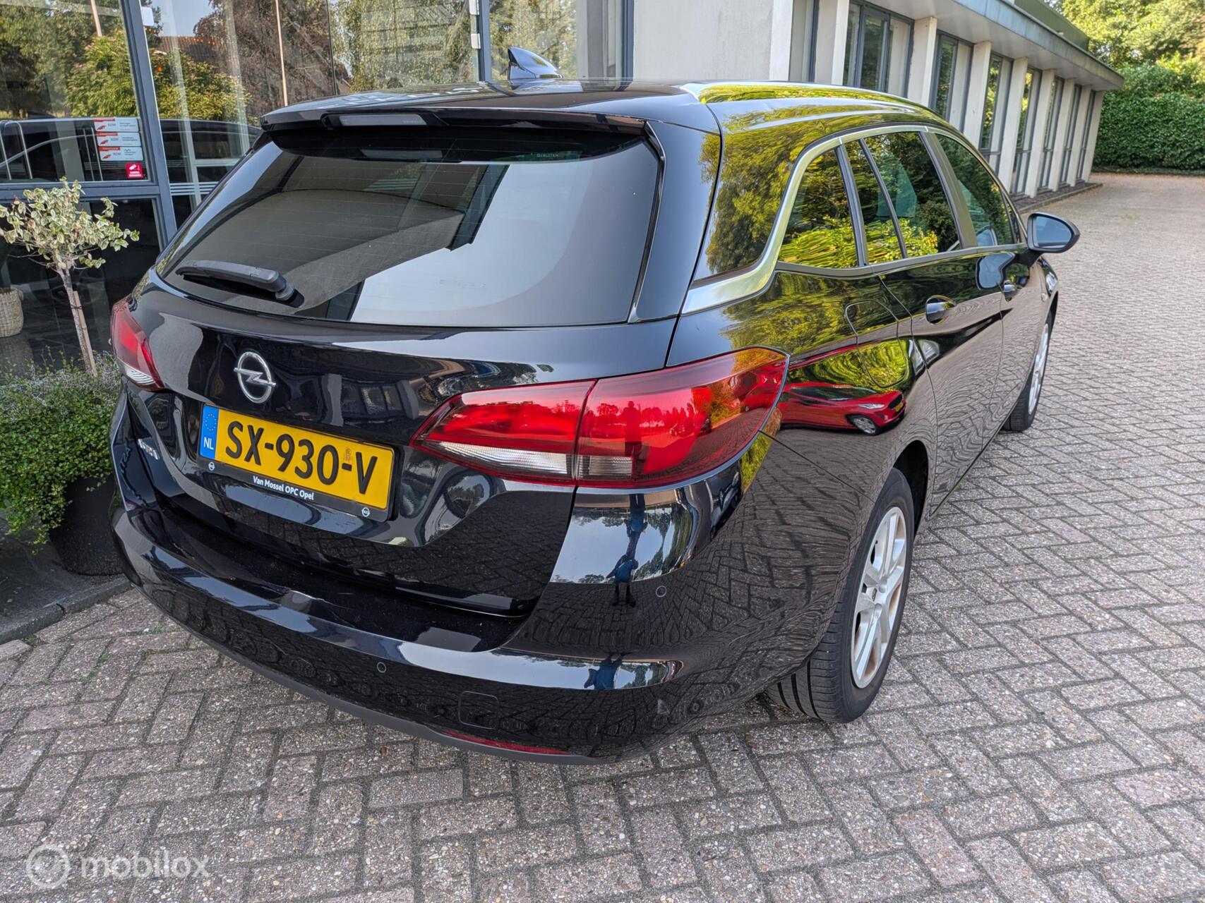 Foto van Opel Astra Sports Tourer