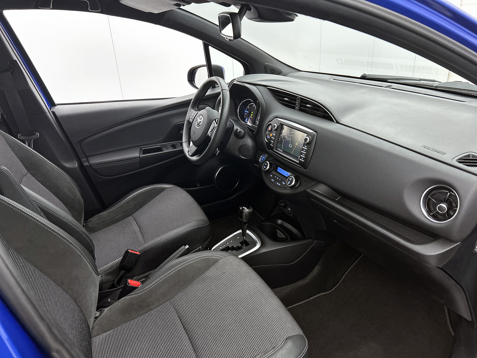 Foto van Toyota Toyota Yaris Hybrid