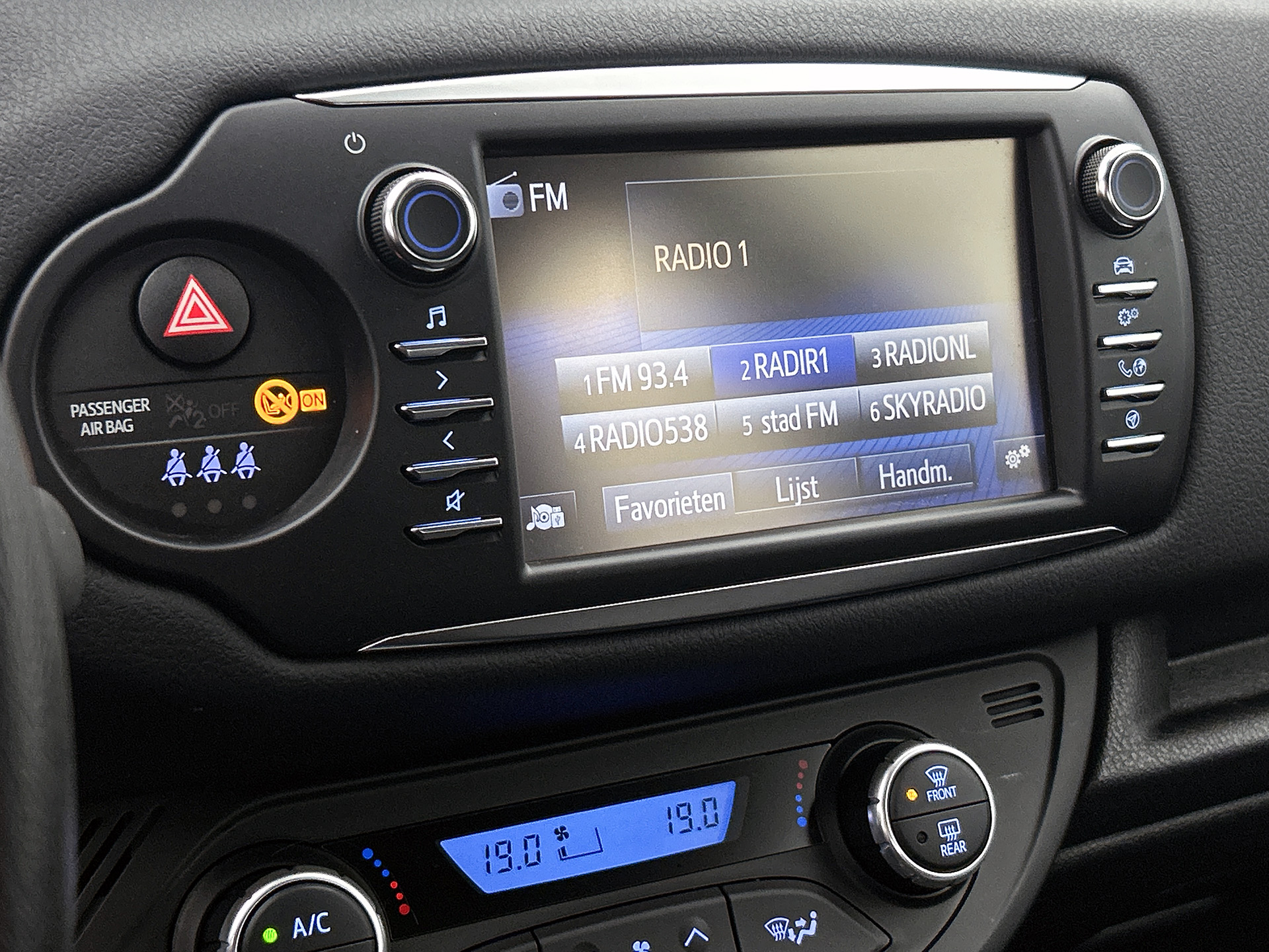 Foto van Toyota Toyota Yaris Hybrid