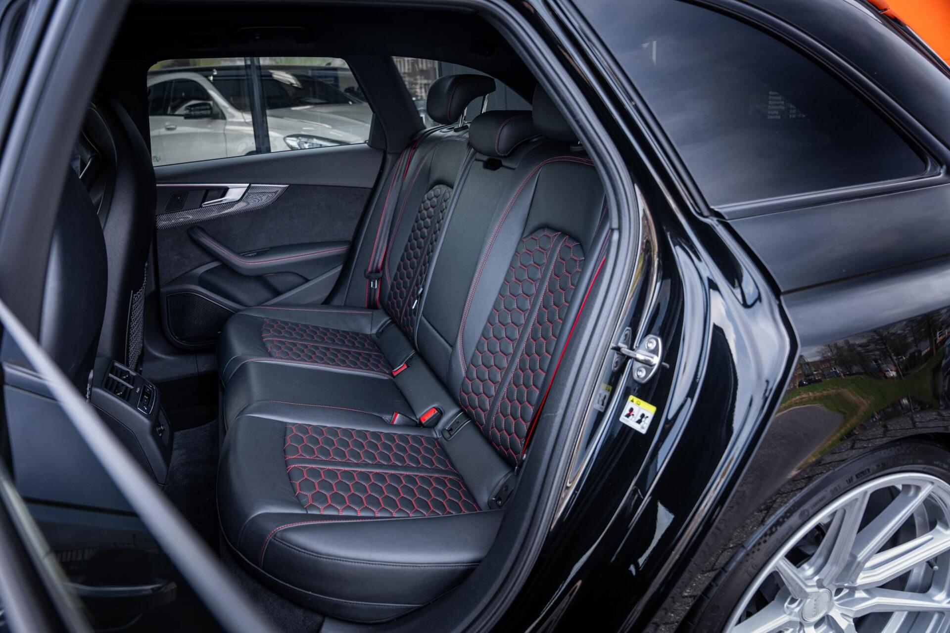 Foto van Audi RS 4 Avant