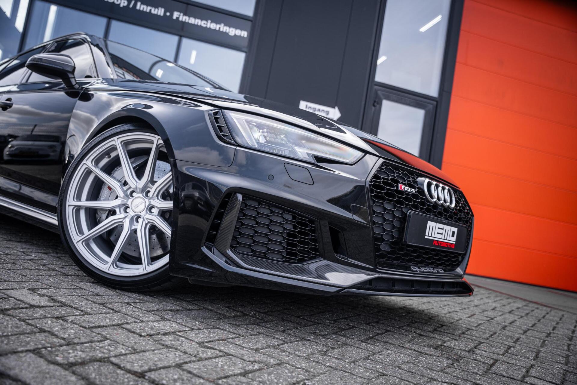 Foto van Audi RS 4 Avant