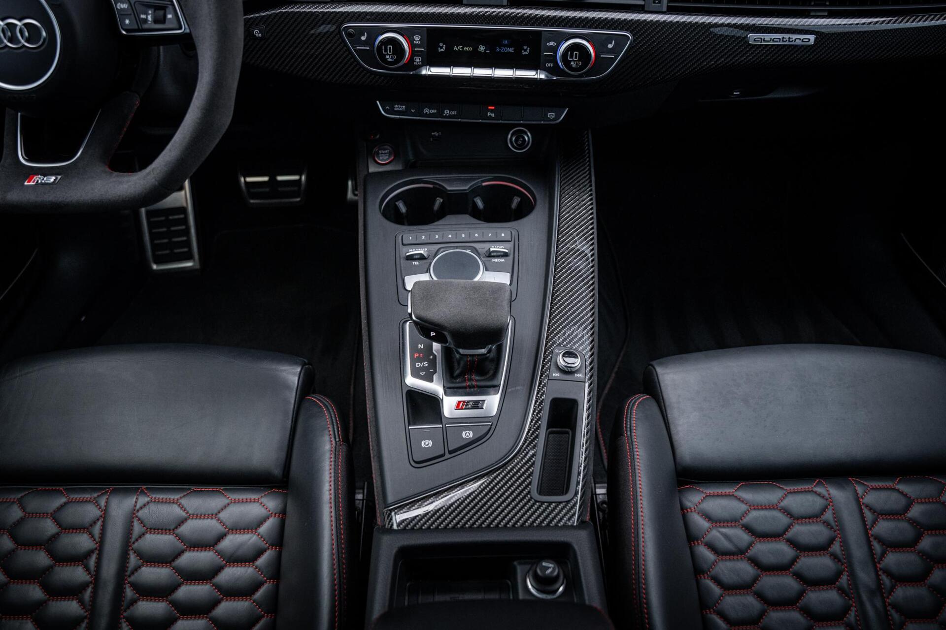 Foto van Audi RS 4 Avant