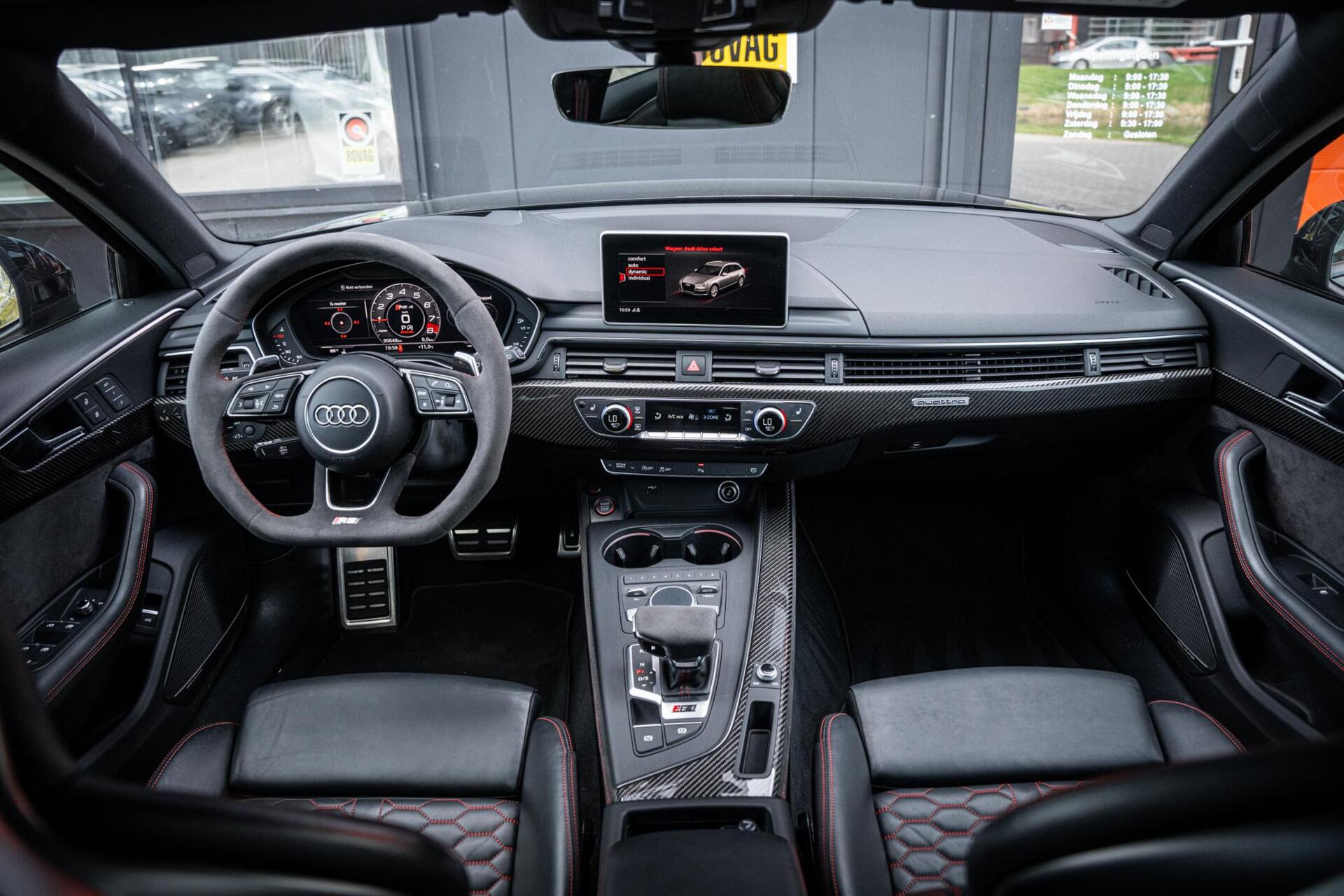 Foto van Audi RS 4 Avant