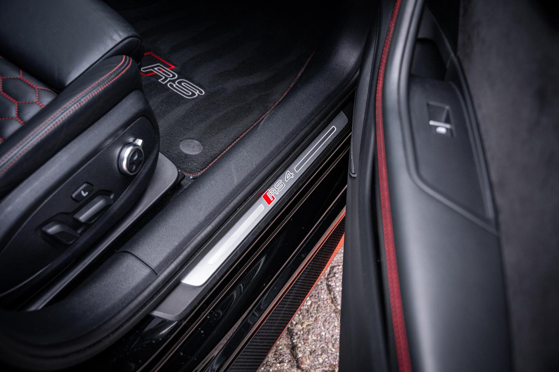 Foto van Audi RS 4 Avant