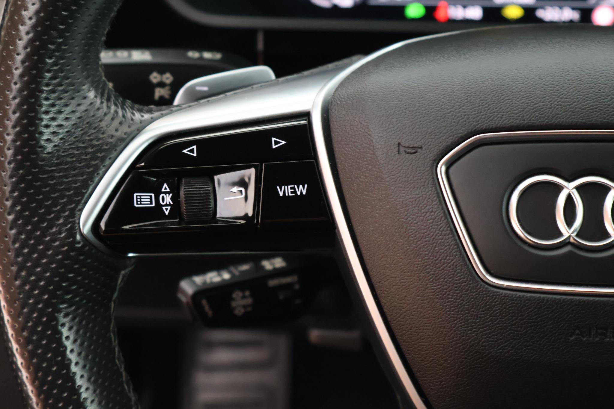 Foto van Audi E-tron 55