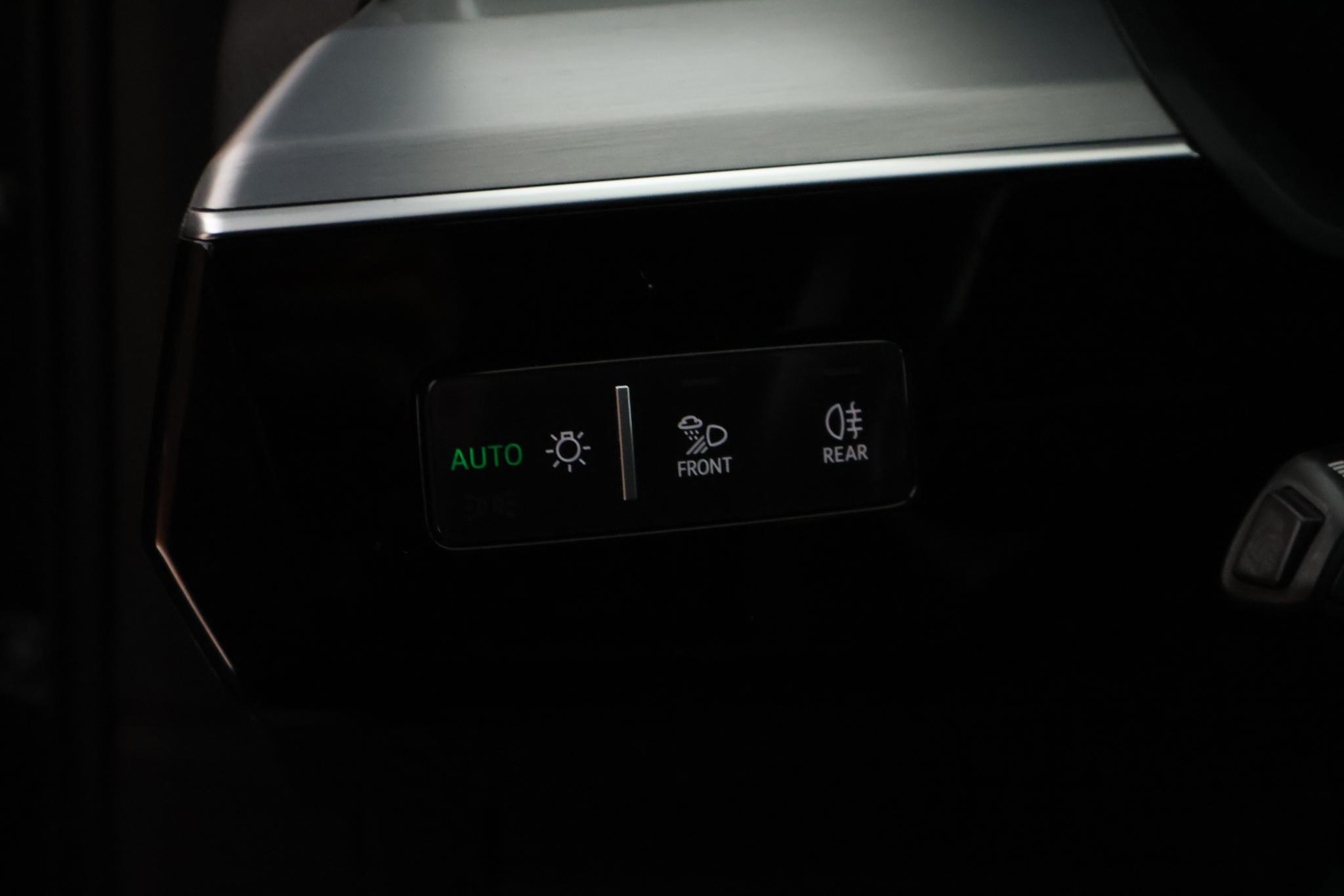 Foto van Audi E-tron 55