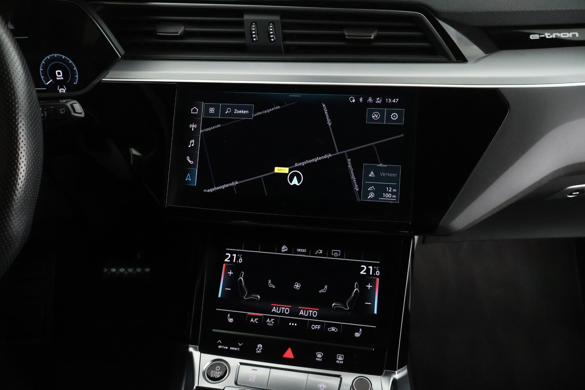 Foto van Audi E-tron 55