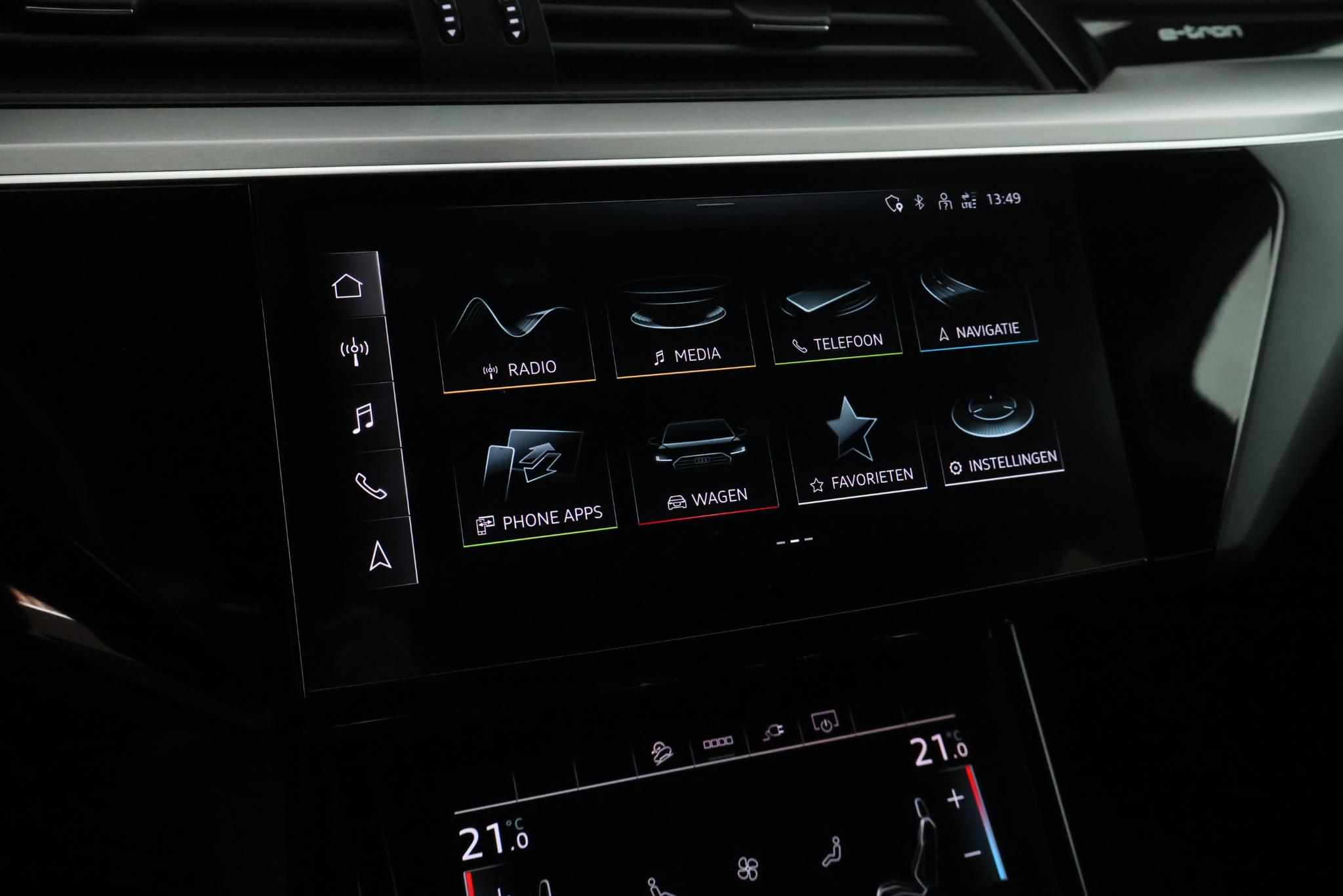 Foto van Audi E-tron 55