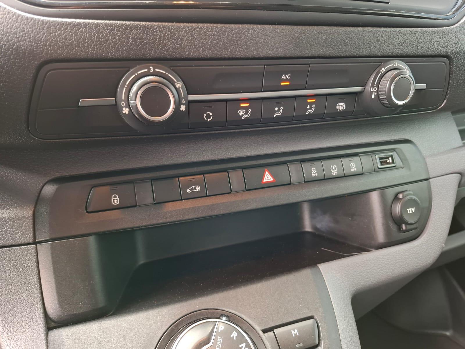 Foto van Peugeot Expert