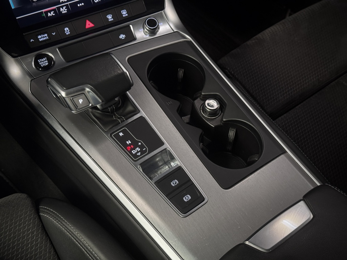 Foto van Audi A6 Avant 55 TFSI E