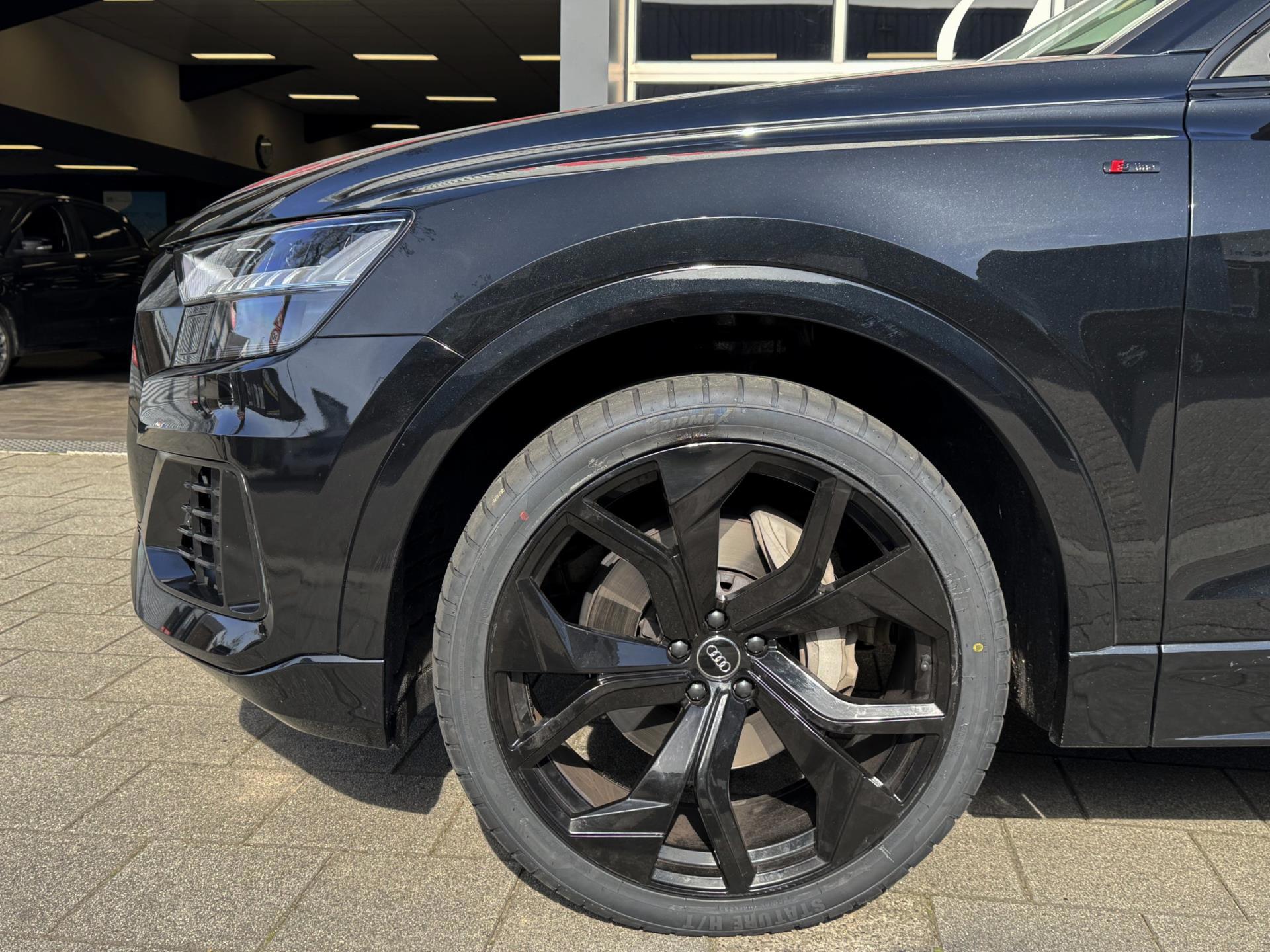 Foto van Audi Q8
