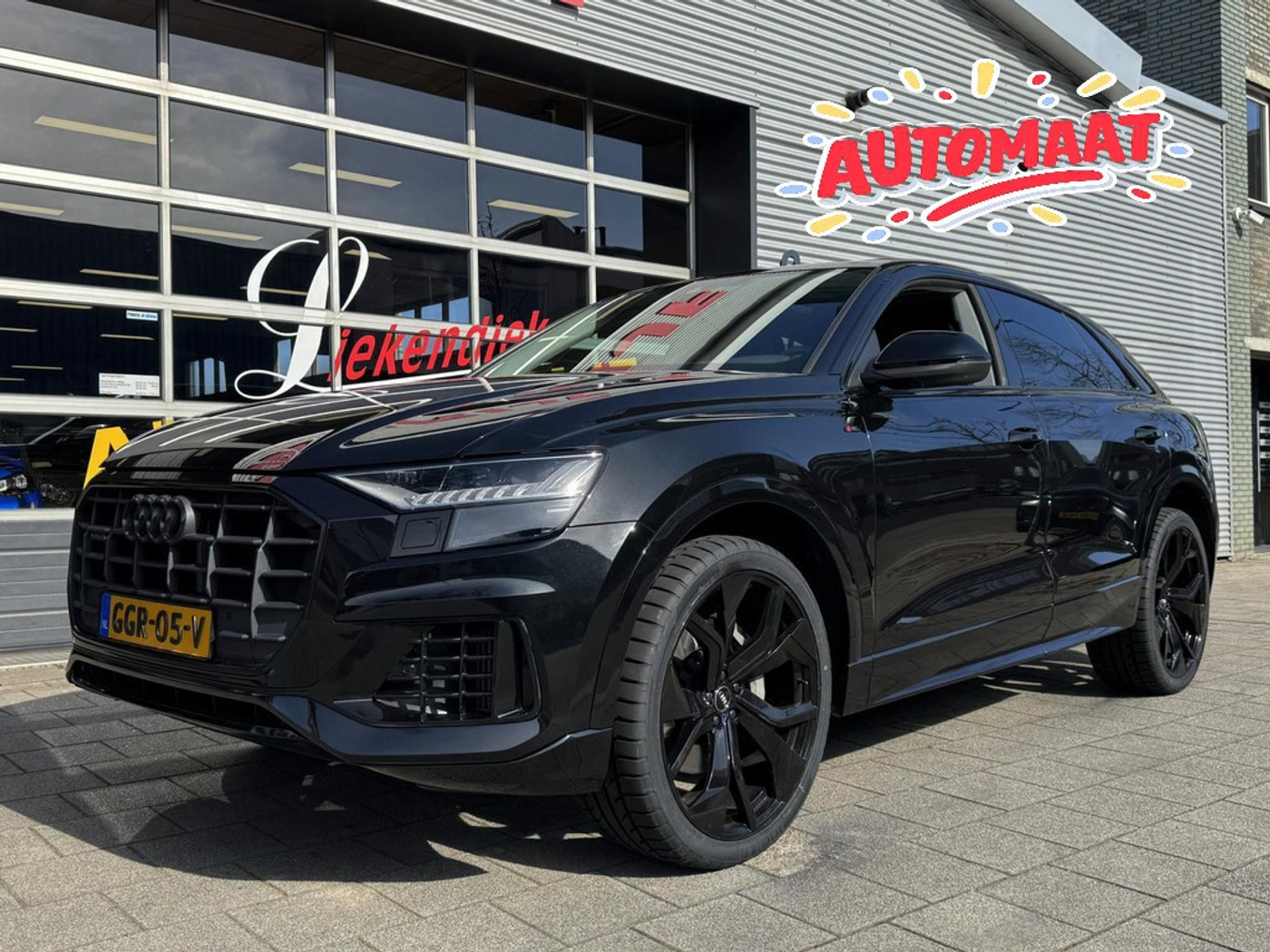 Audi Q8 3.0 -V6 24V 55 TFSi Quattro - Panorama dak I Airco I Leer I 23 inch velgen I PDC I Led i 24.000 KM 2023 - voorkant